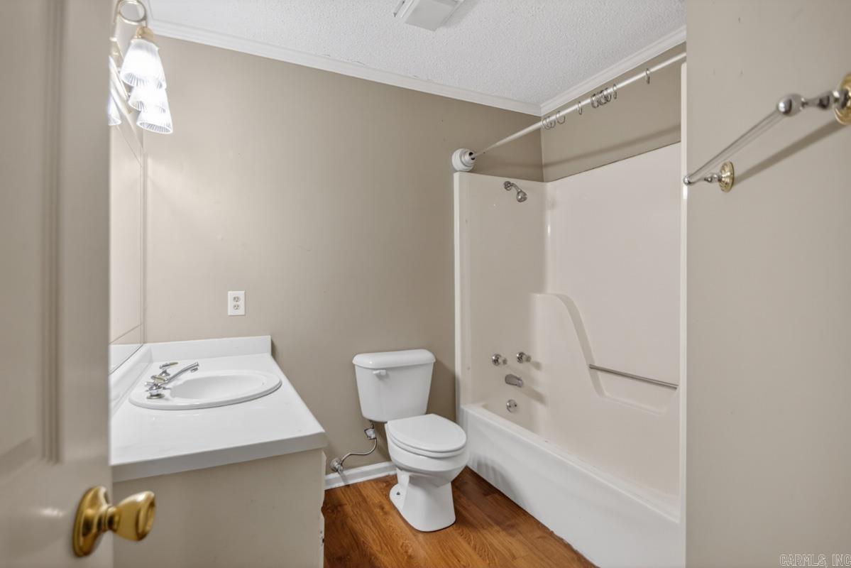 RAINTREE ACRES - Residential