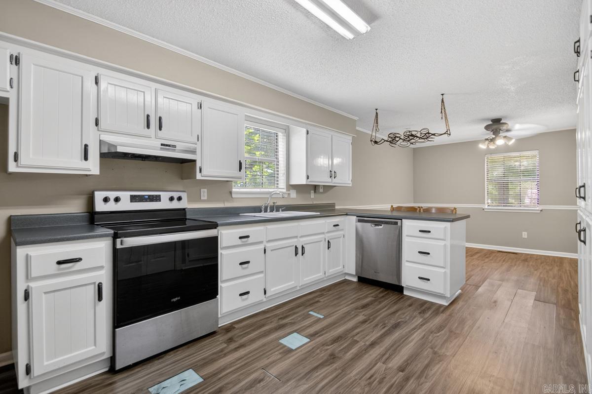RAINTREE ACRES - Residential