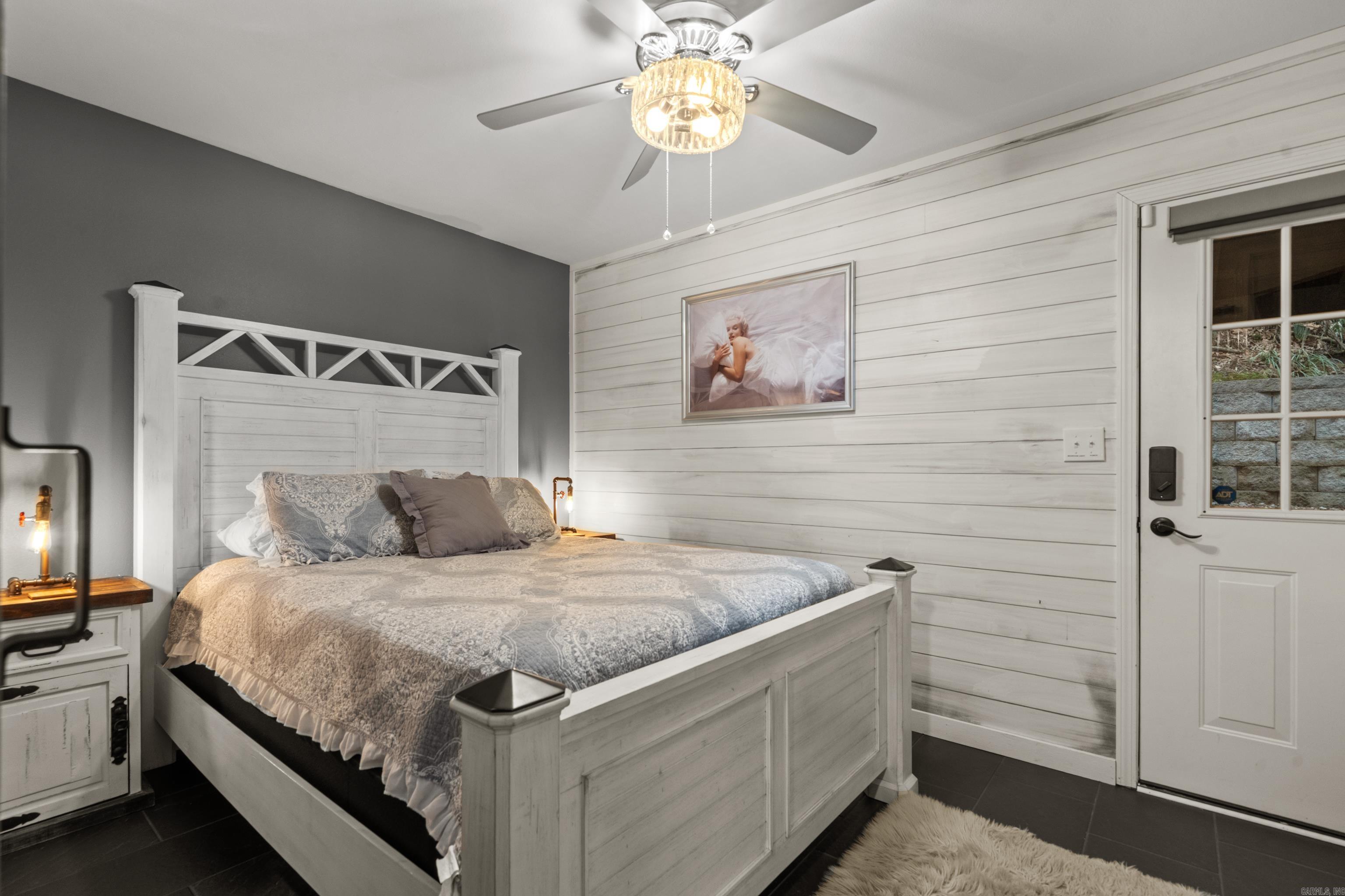 HSR BLK - Residential