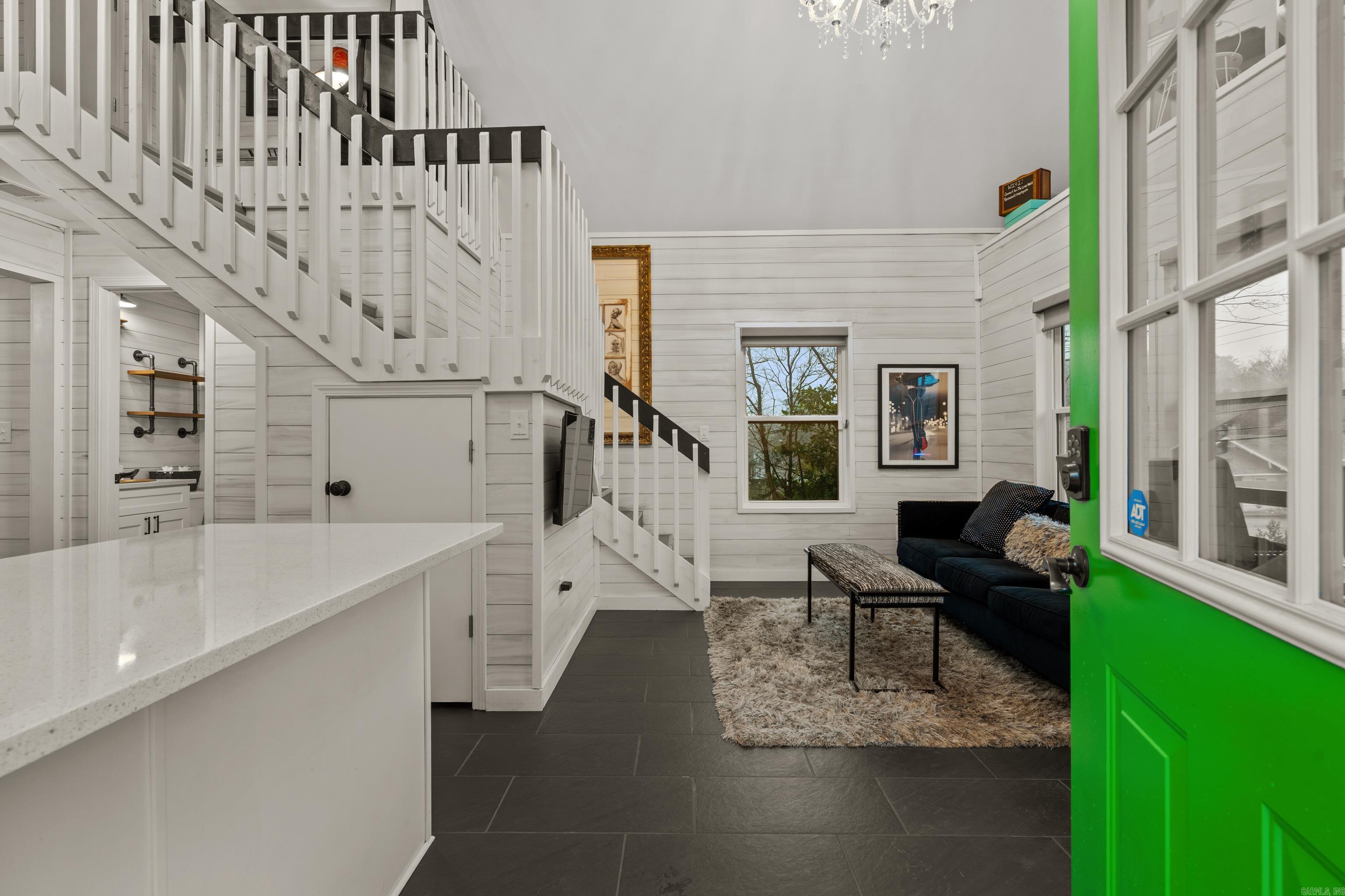 HSR BLK - Residential