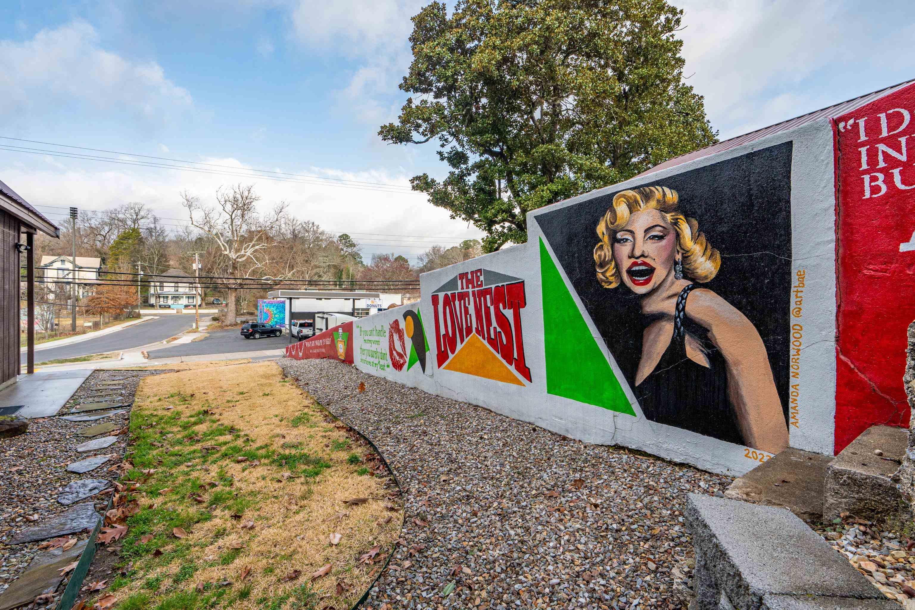 HSR BLK - Residential