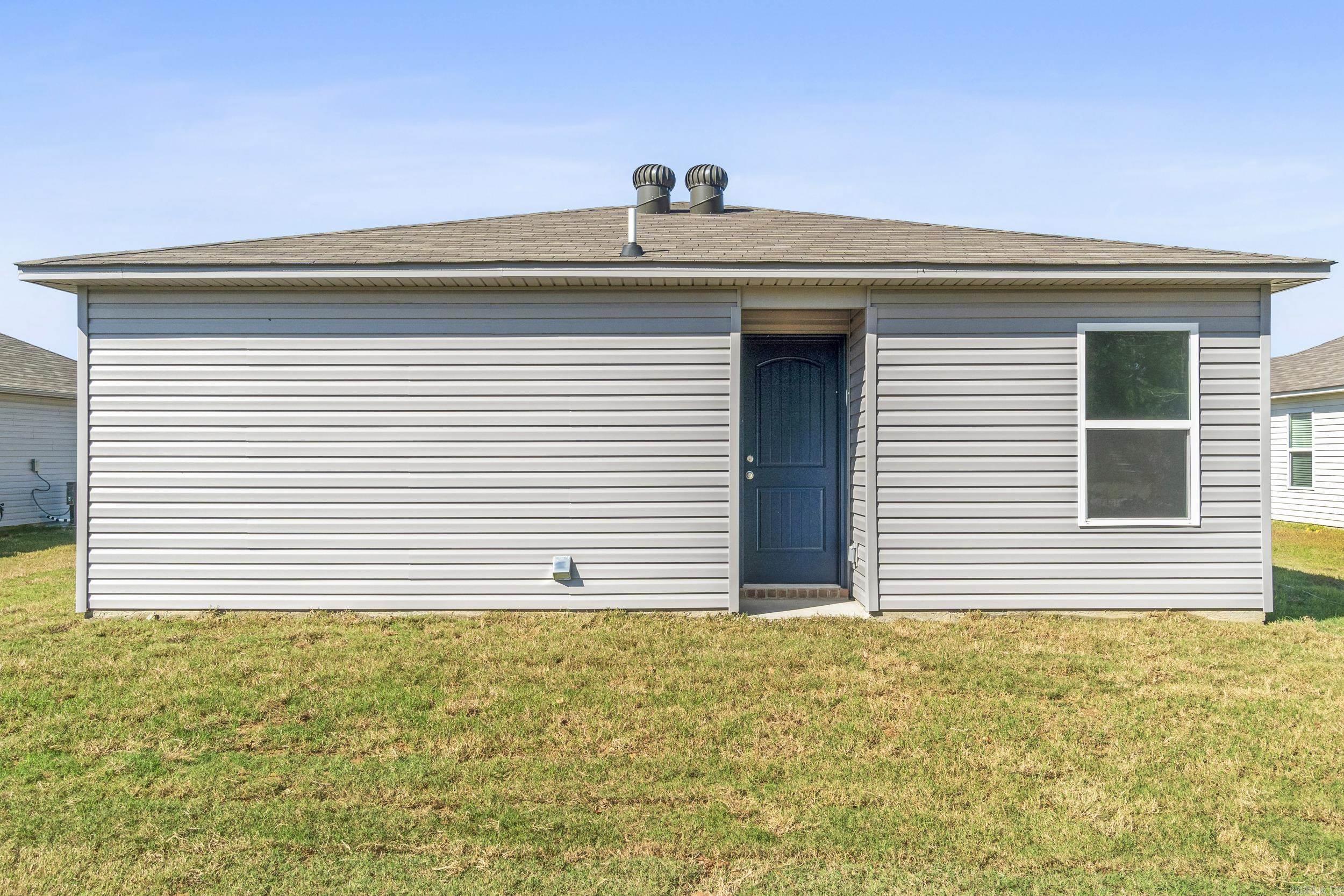 SPRINGLAKE TRAILS - Residential