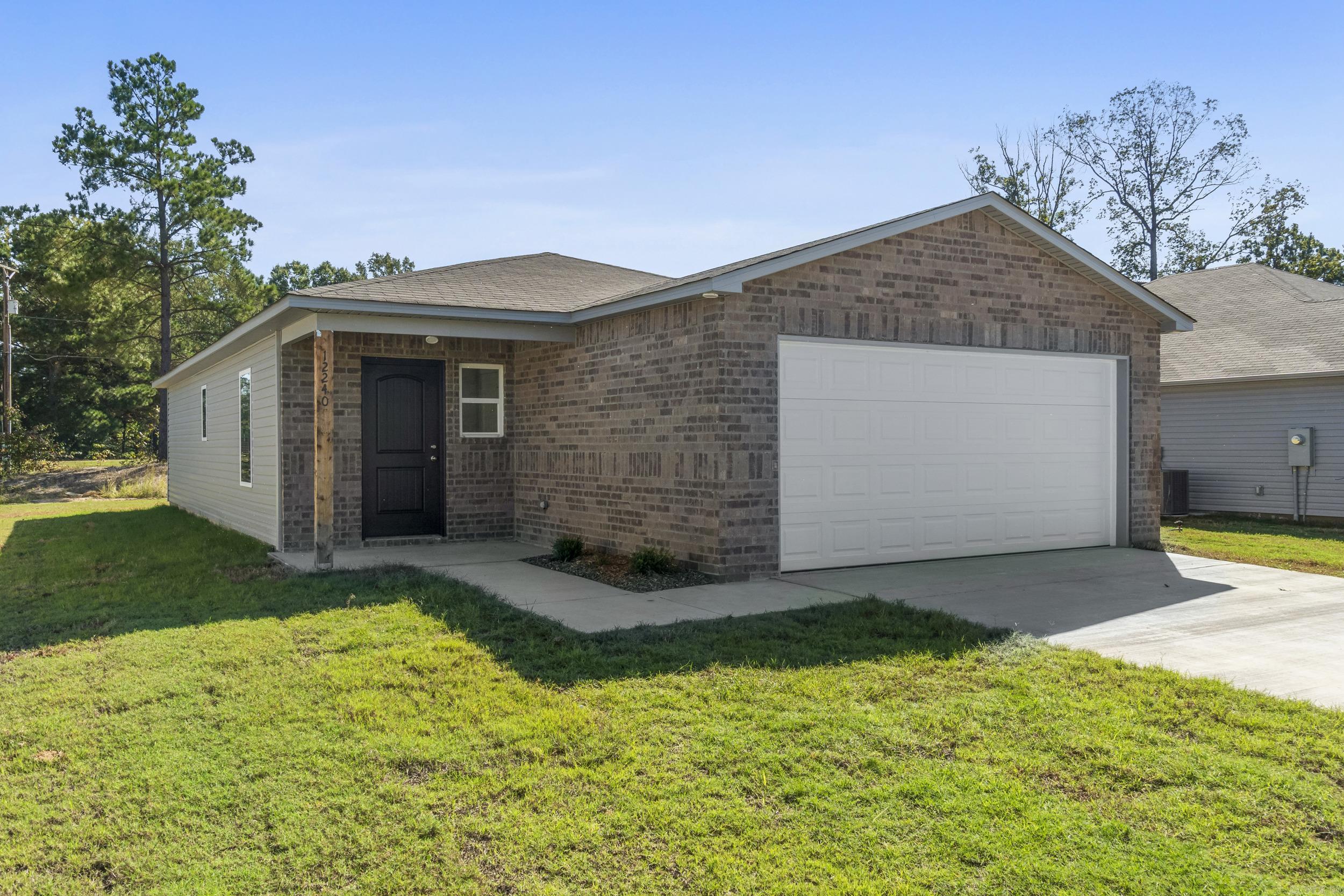 SPRINGLAKE TRAILS - Residential