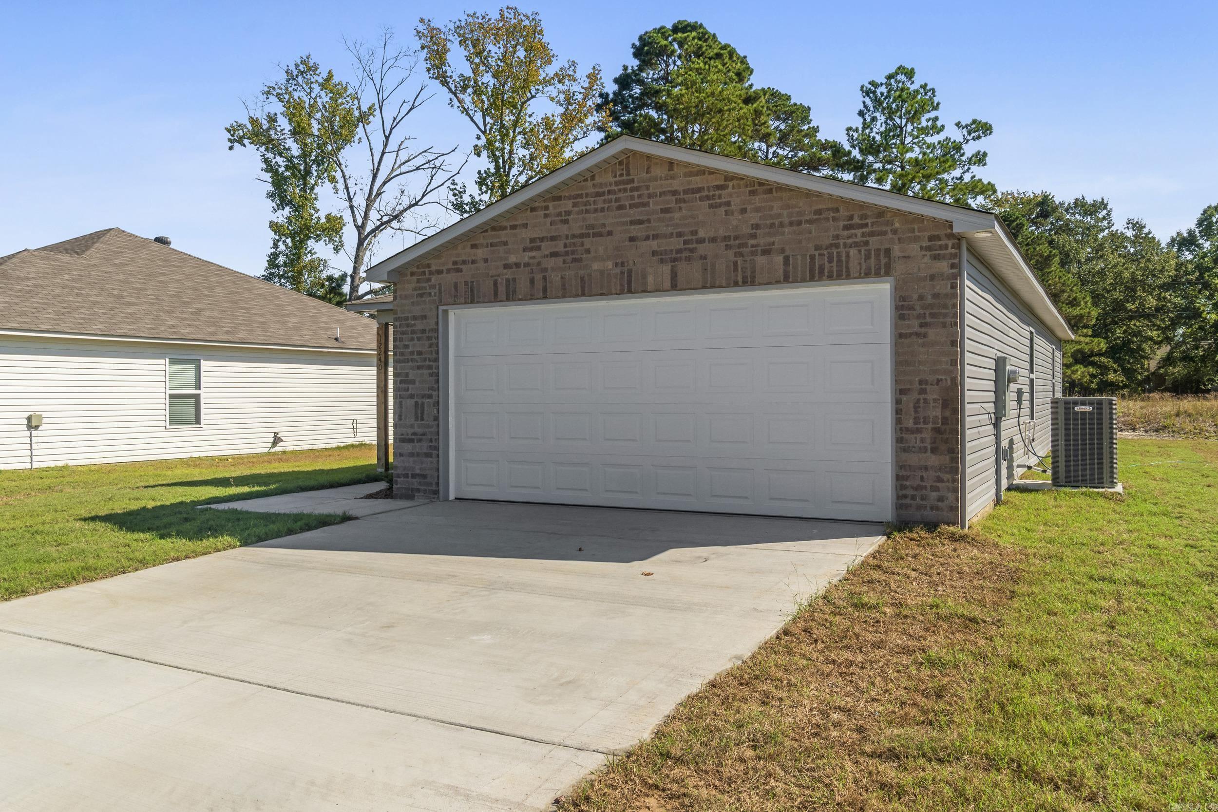 SPRINGLAKE TRAILS - Residential