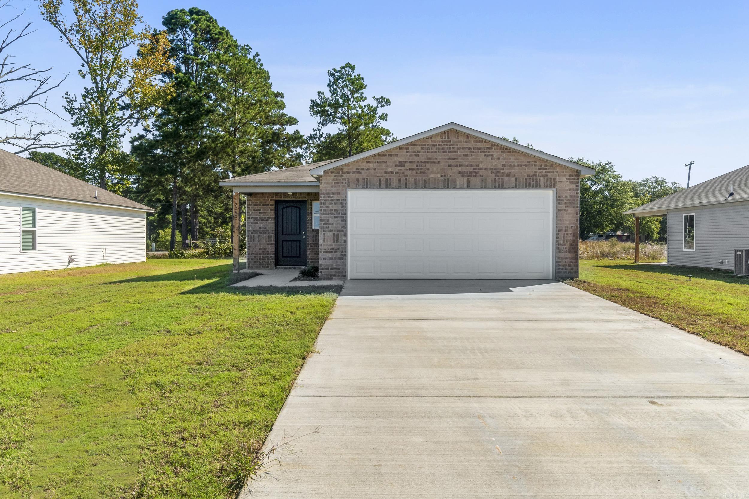 SPRINGLAKE TRAILS - Residential