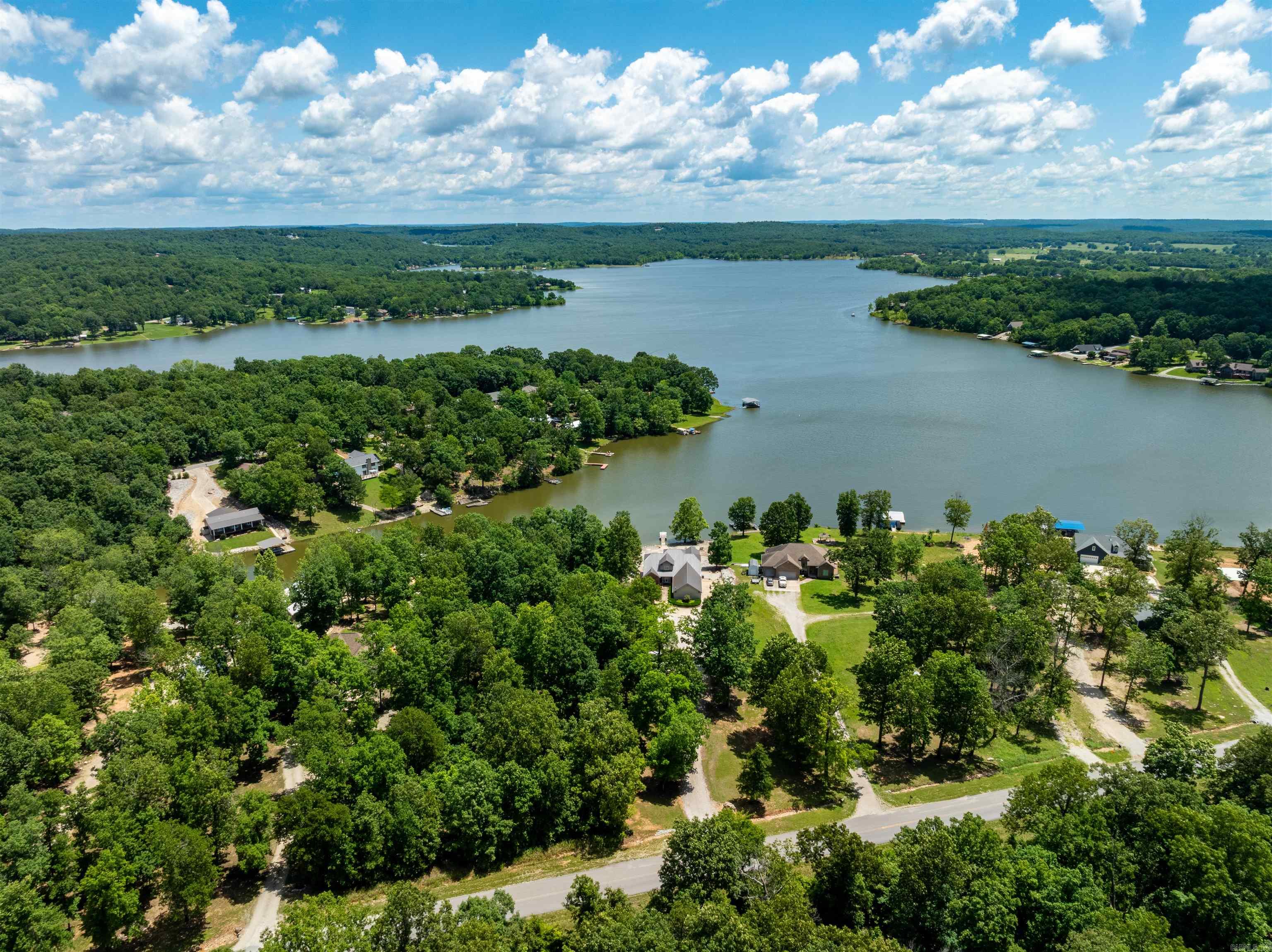 CROWN VIEW - Residential