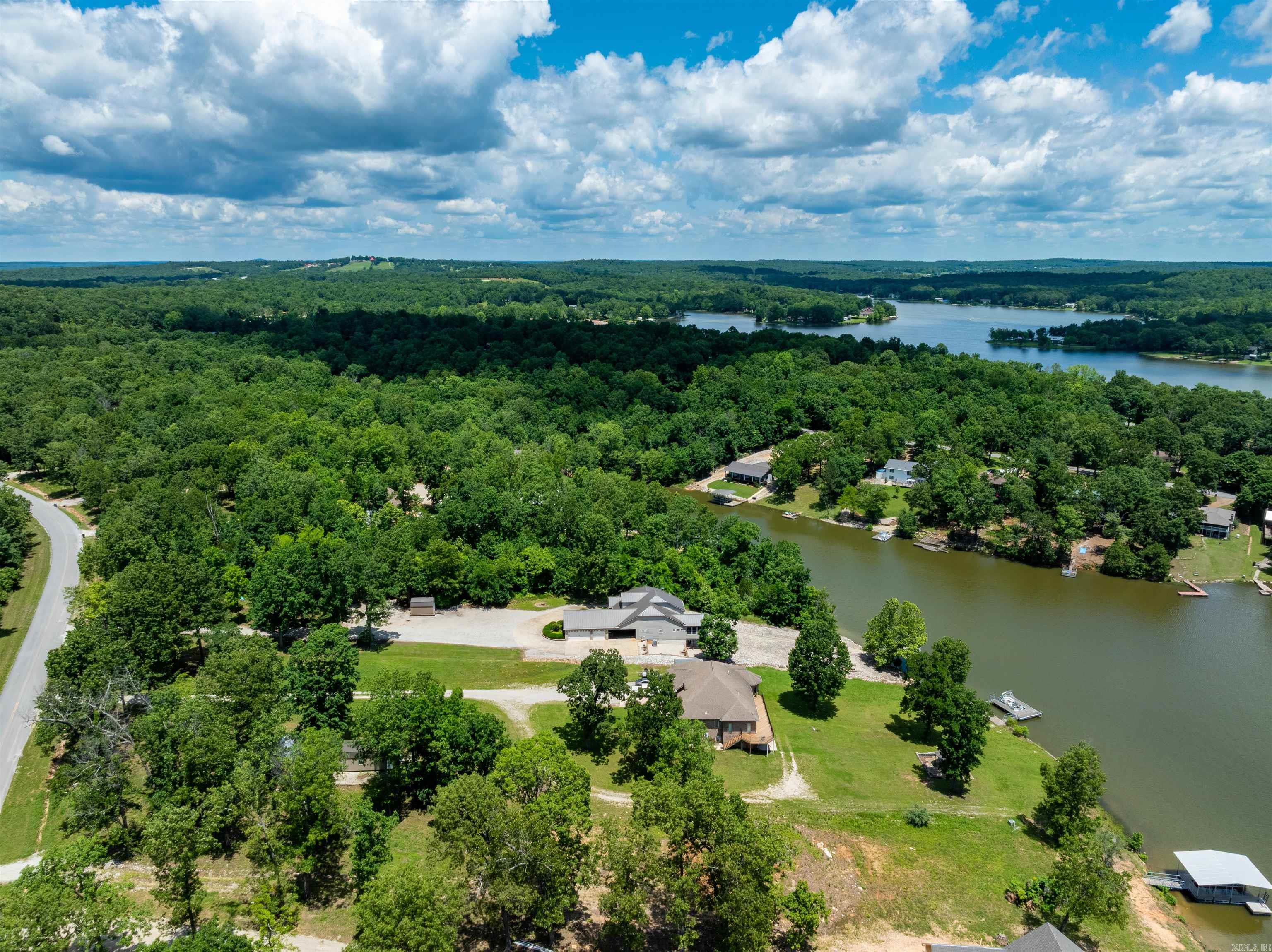 CROWN VIEW - Residential