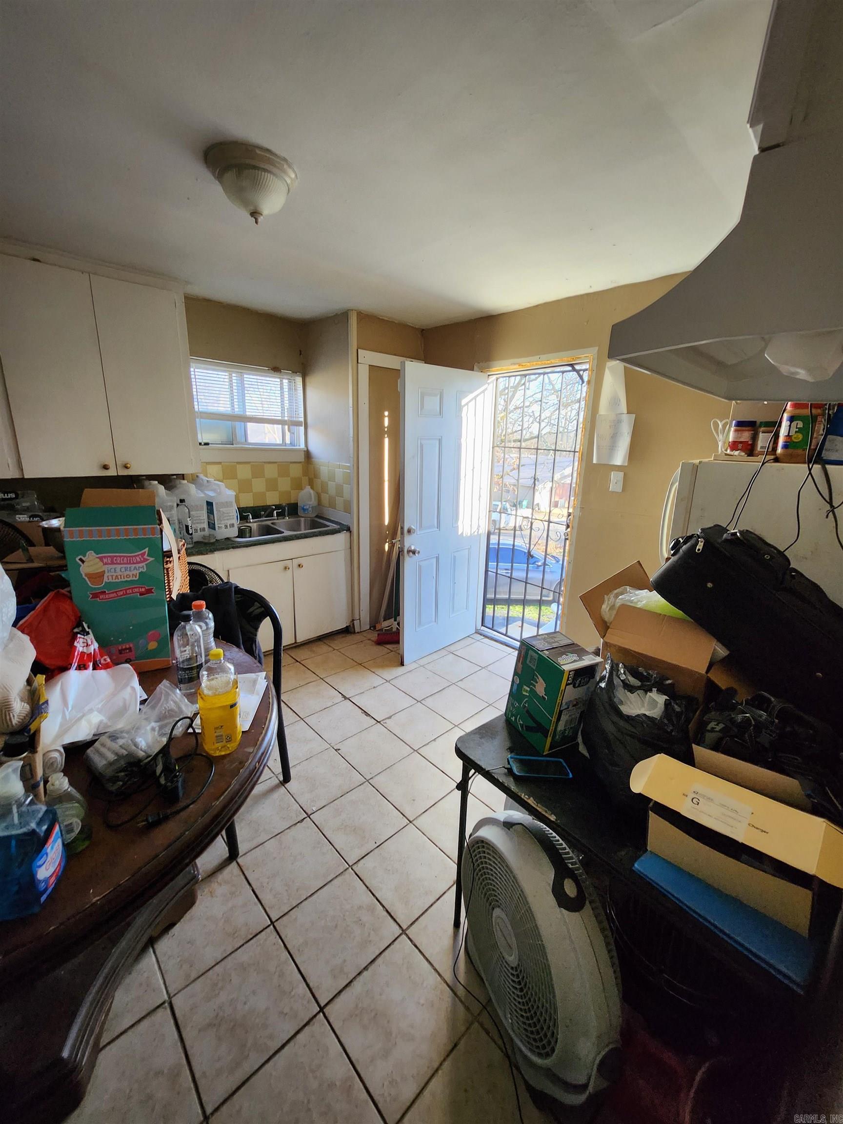 JOHNSON S J - Residential