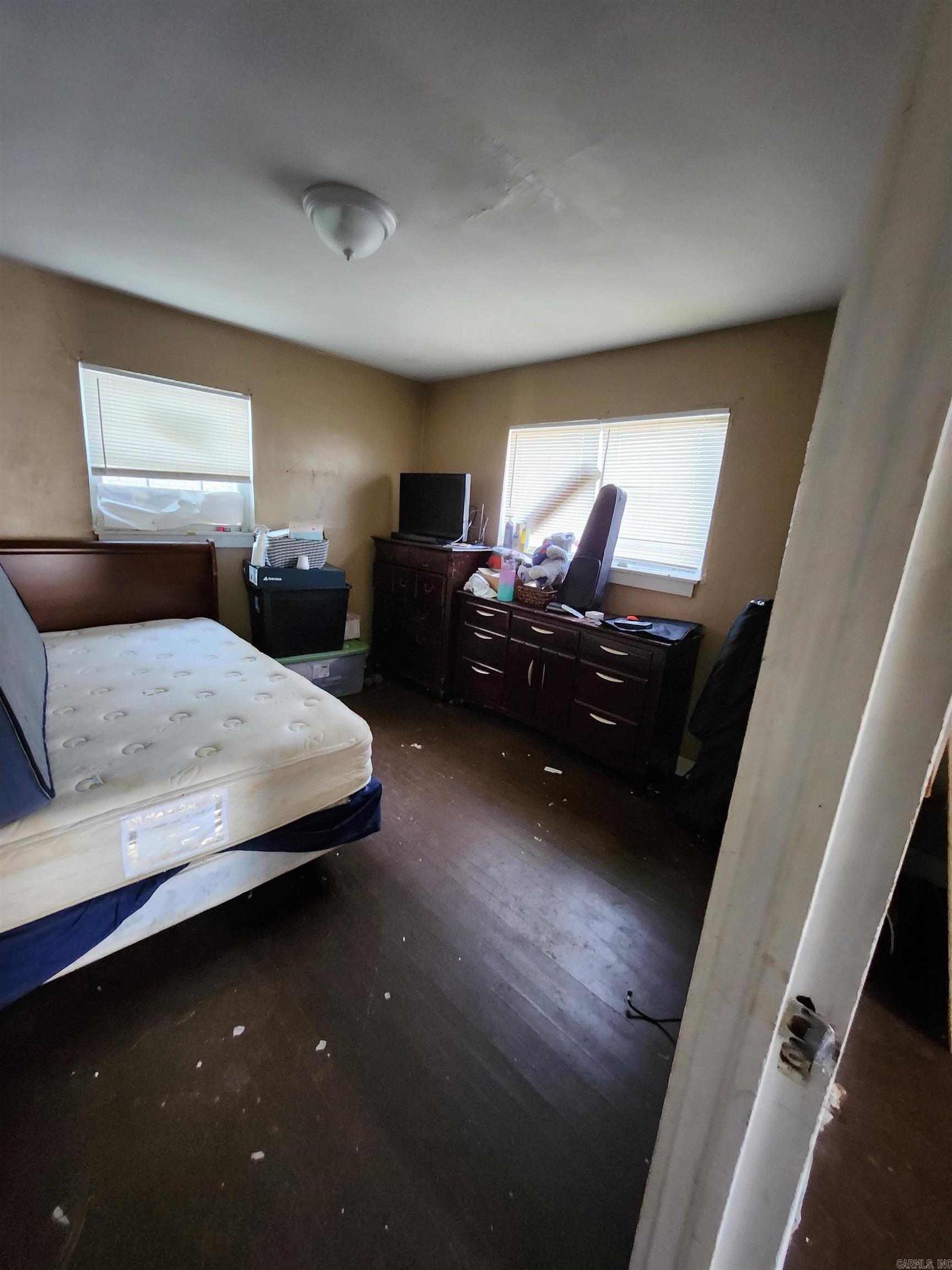 JOHNSON S J - Residential