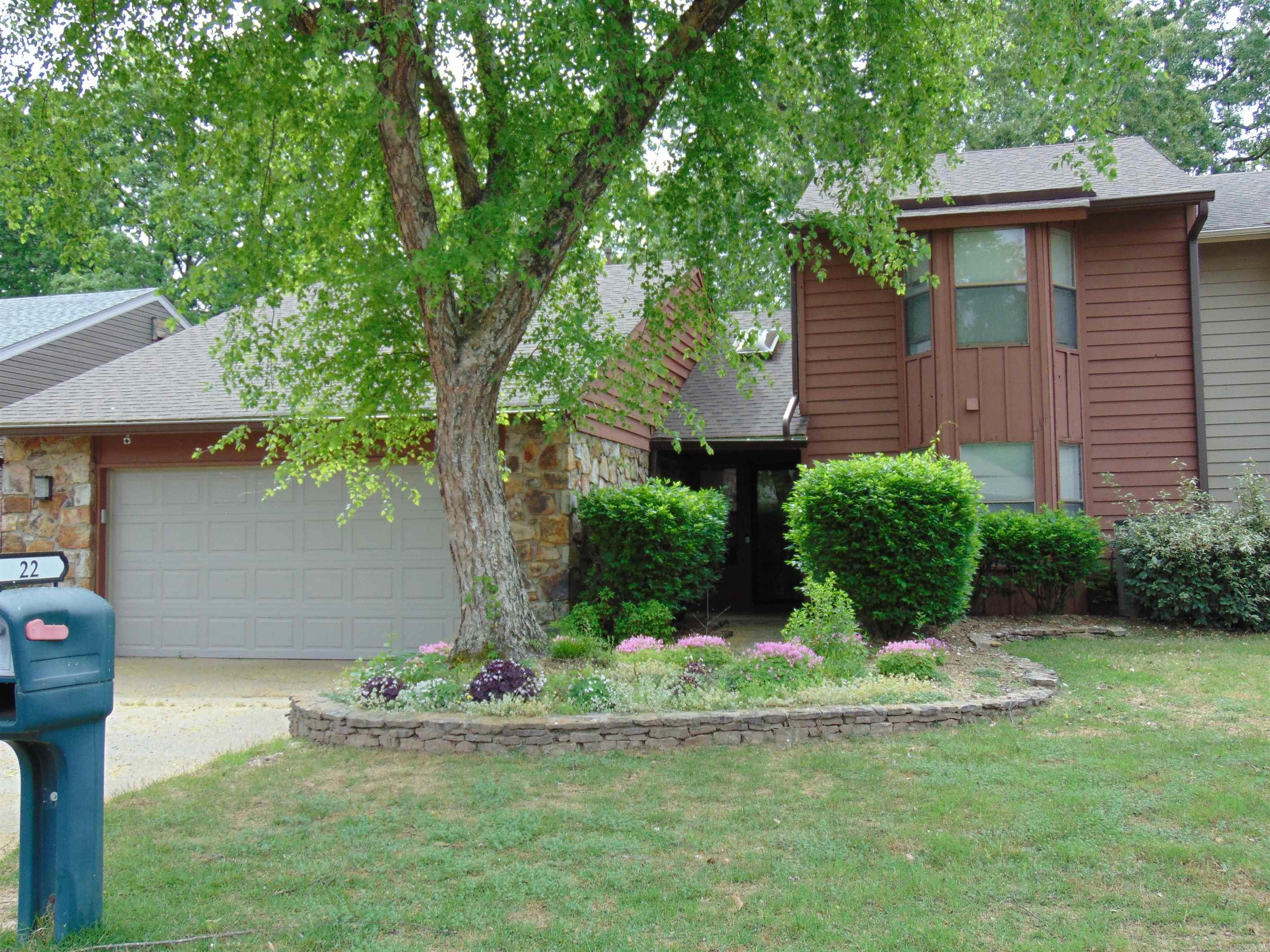 FIRST FAIRWAY ADDN - Residential