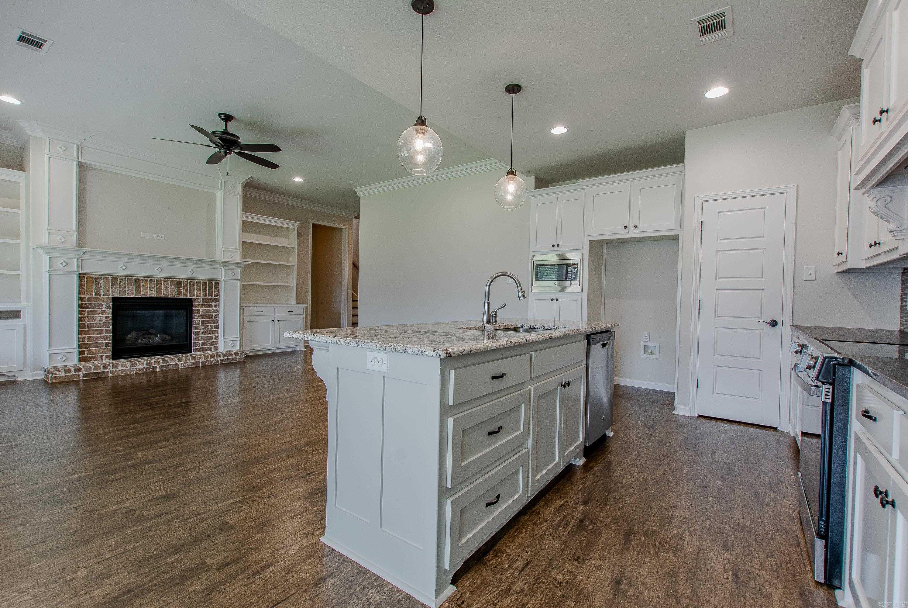 THE MAPLES - Residential