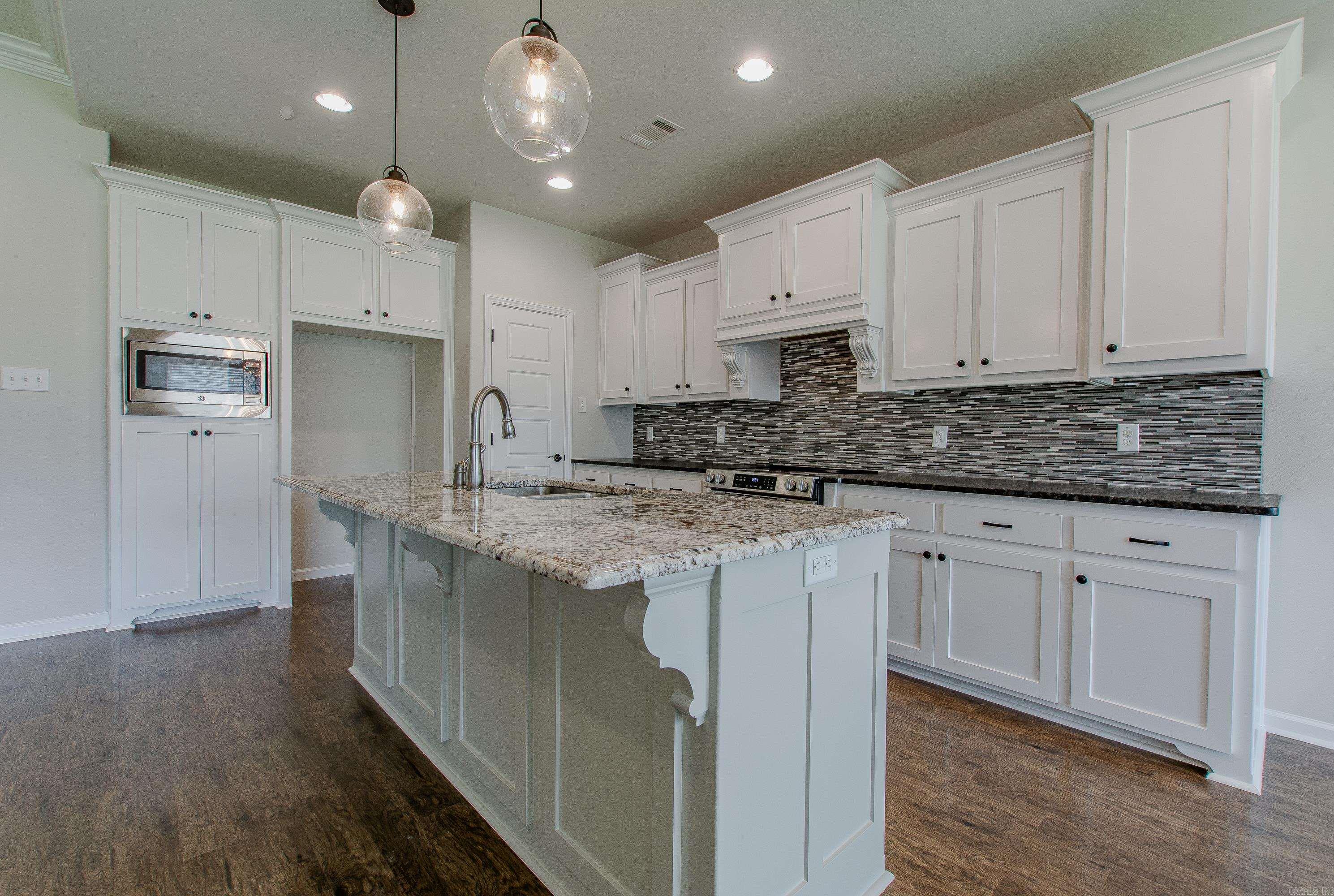 THE MAPLES - Residential