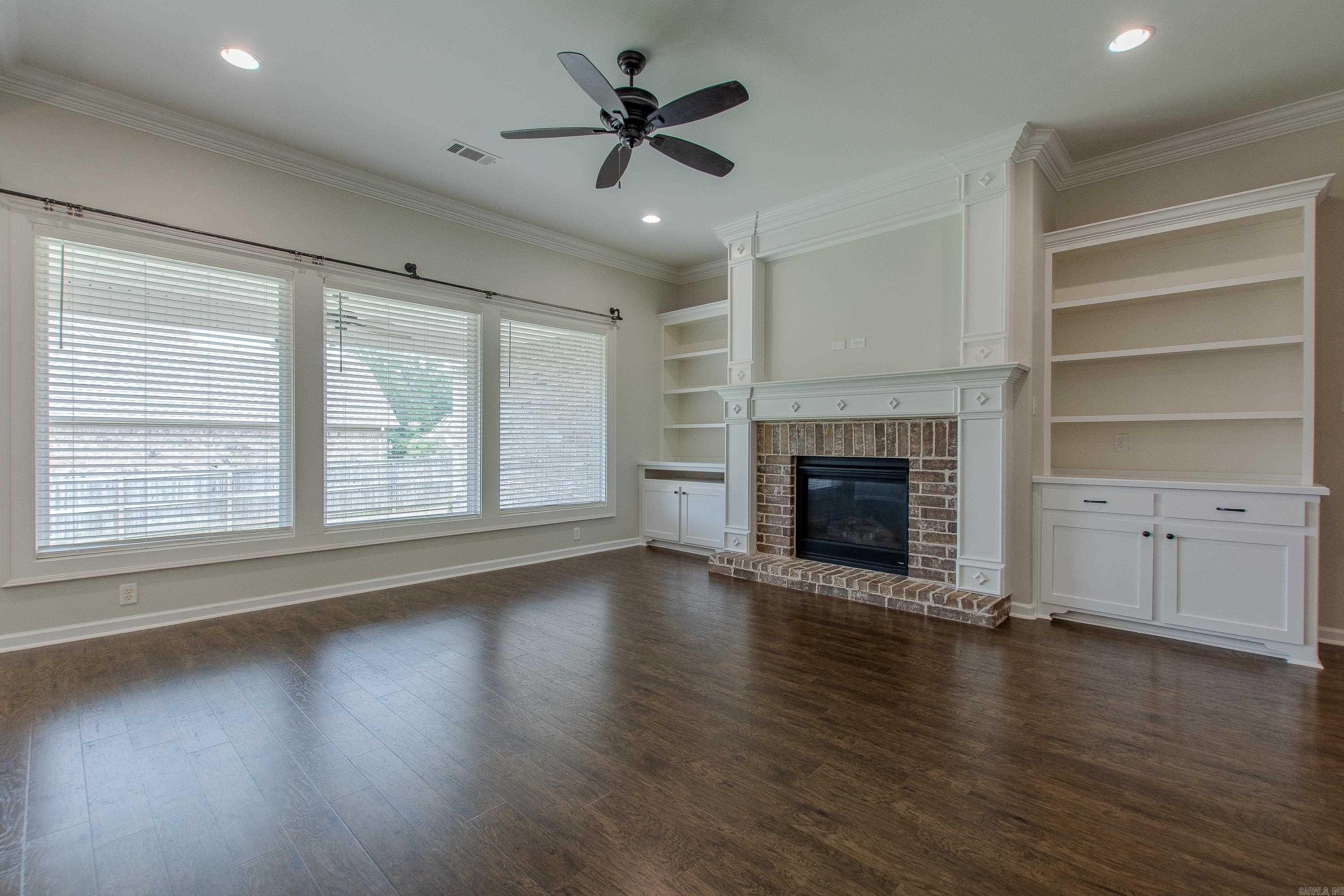 THE MAPLES - Residential