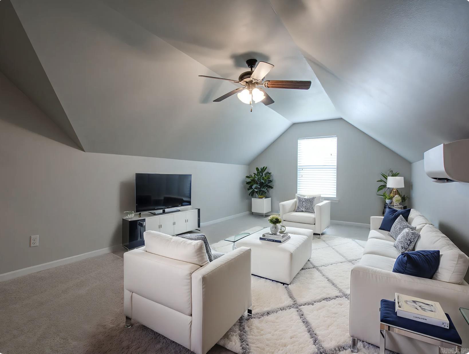 THE MAPLES - Residential