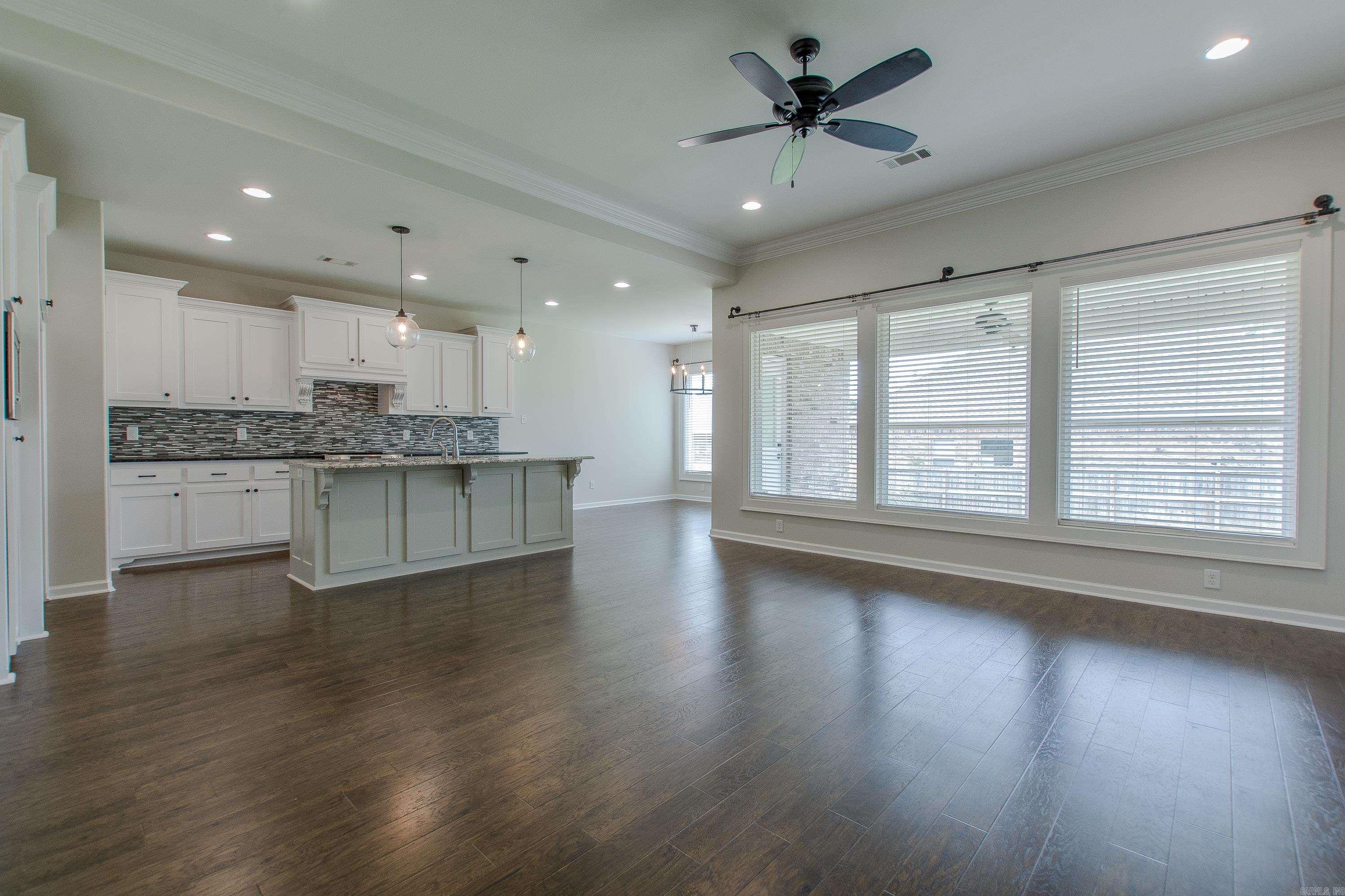 THE MAPLES - Residential