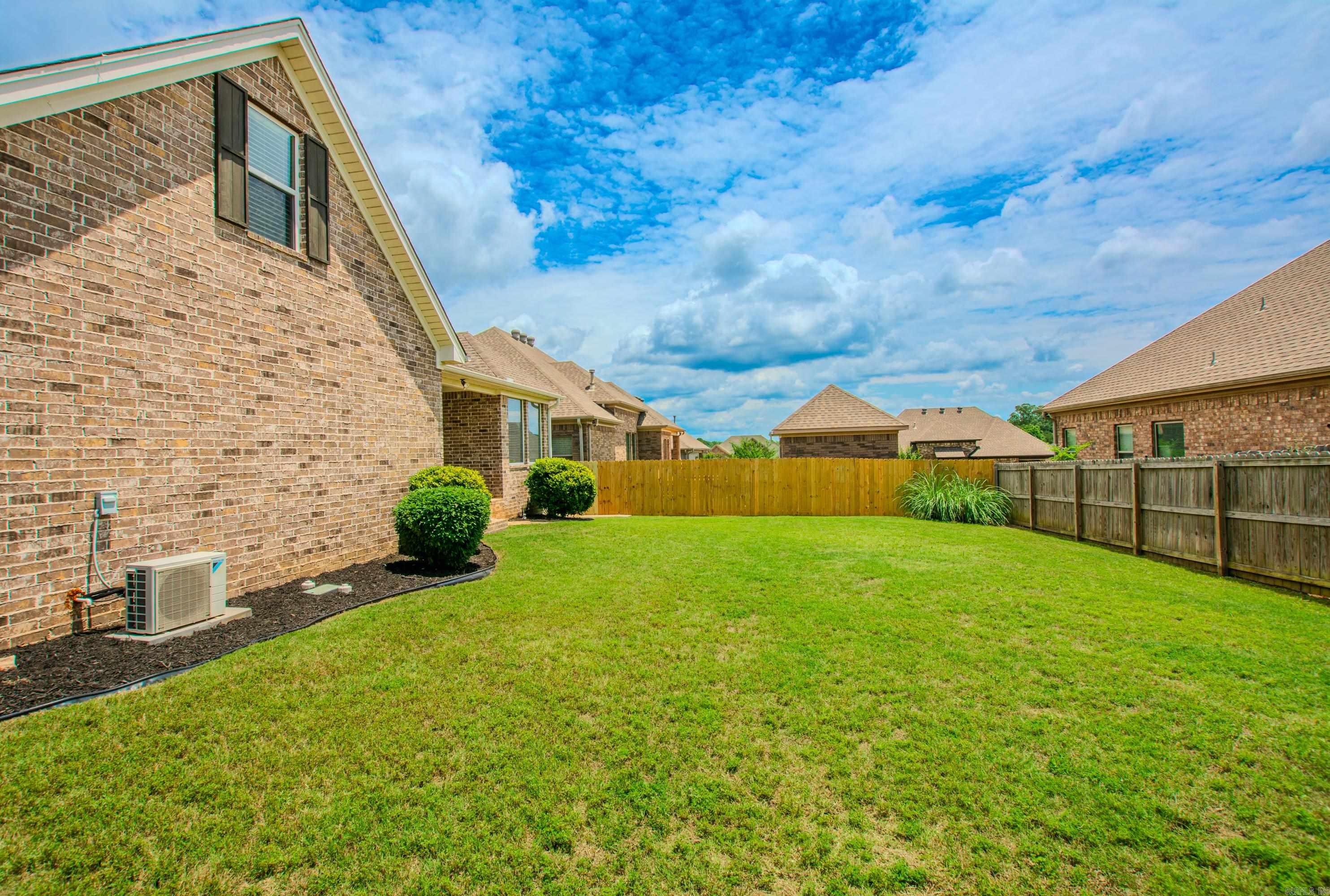 THE MAPLES - Residential