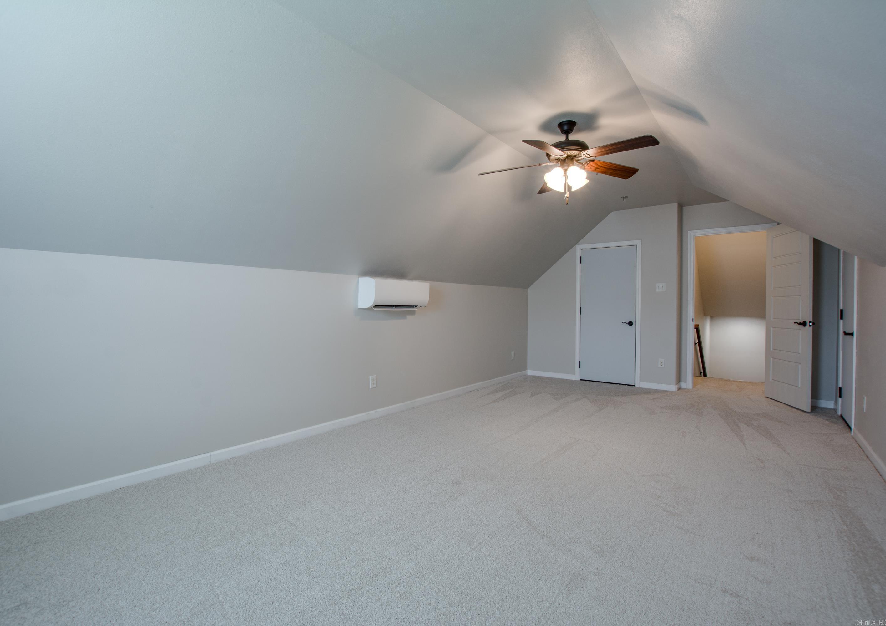 THE MAPLES - Residential