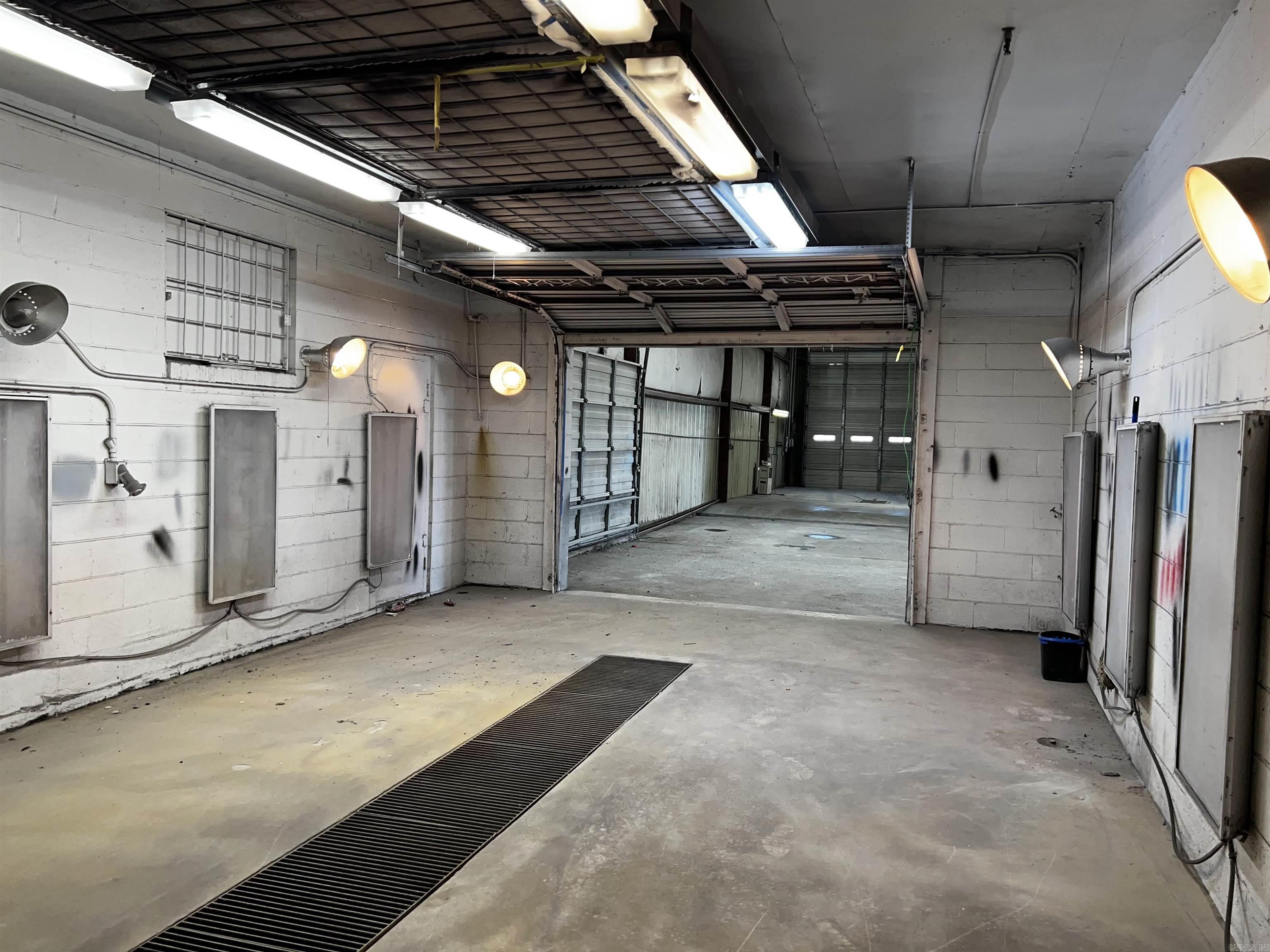Riffel & Holder - Commercial Sale
