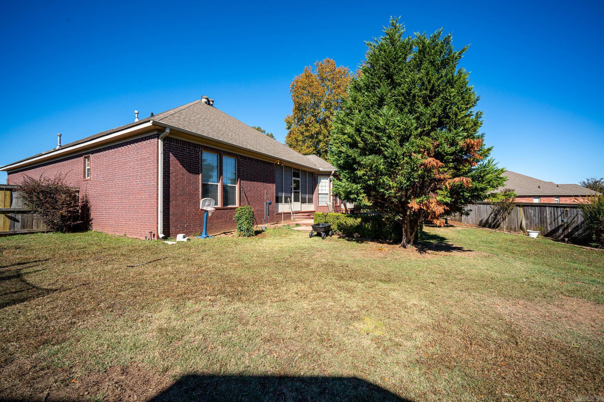 BASE MEADOWS ADDN - Residential