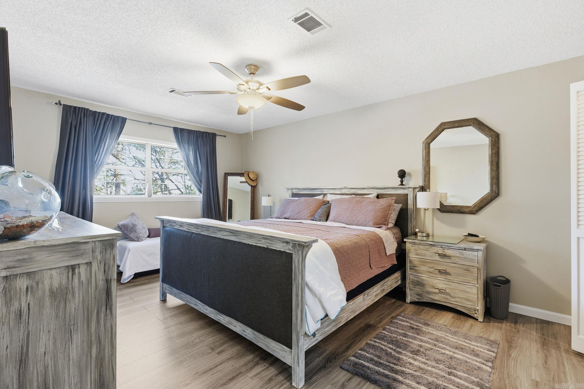 STONELEDGE TO COOK MTN VIL - Residential