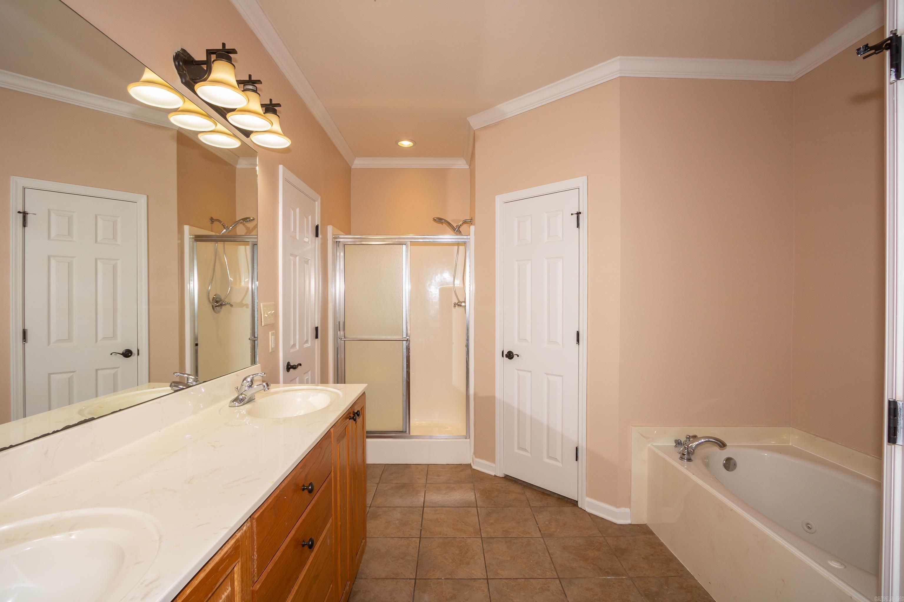 CHATEAUS ON STAGECOACH - Residential