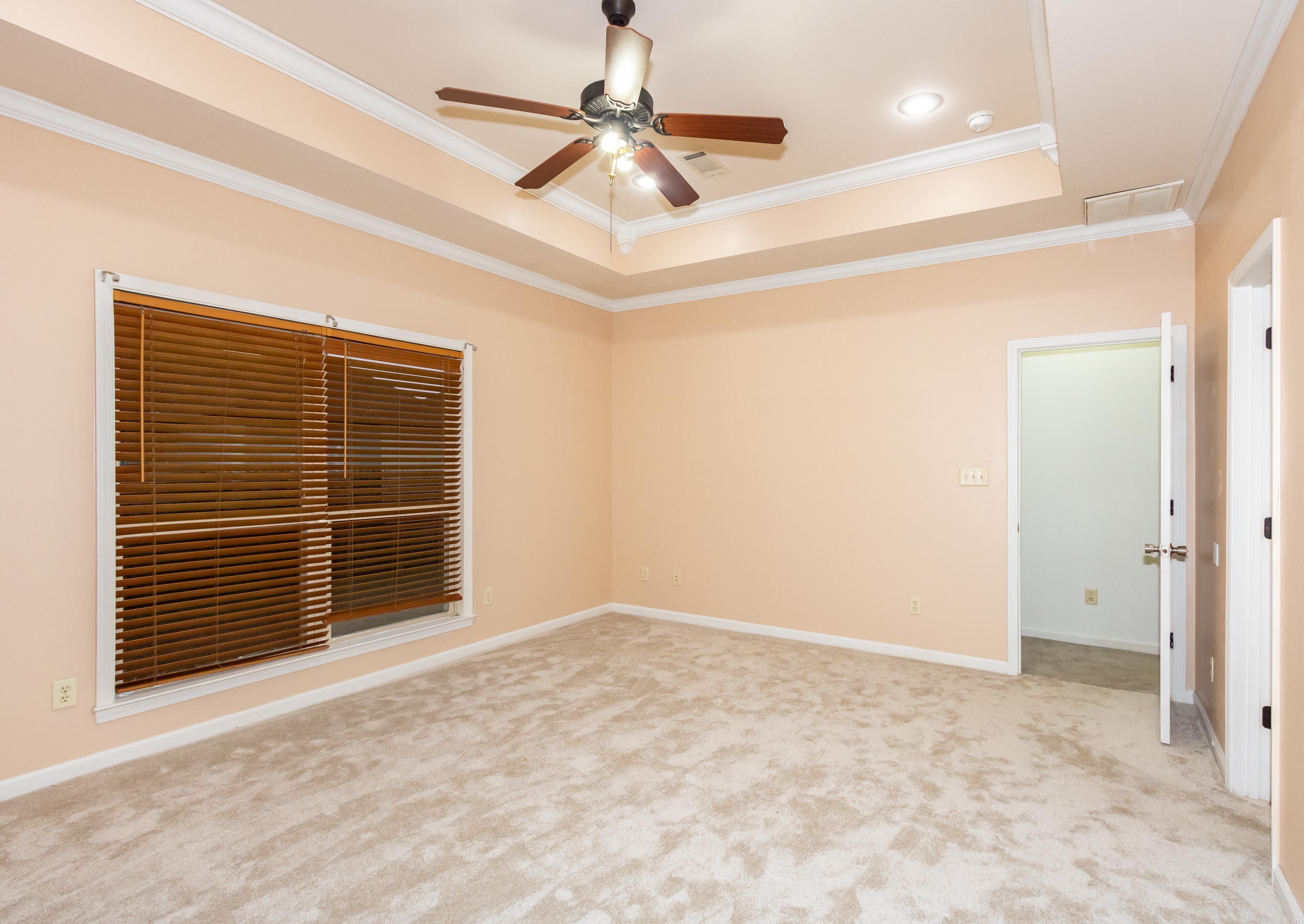 CHATEAUS ON STAGECOACH - Residential