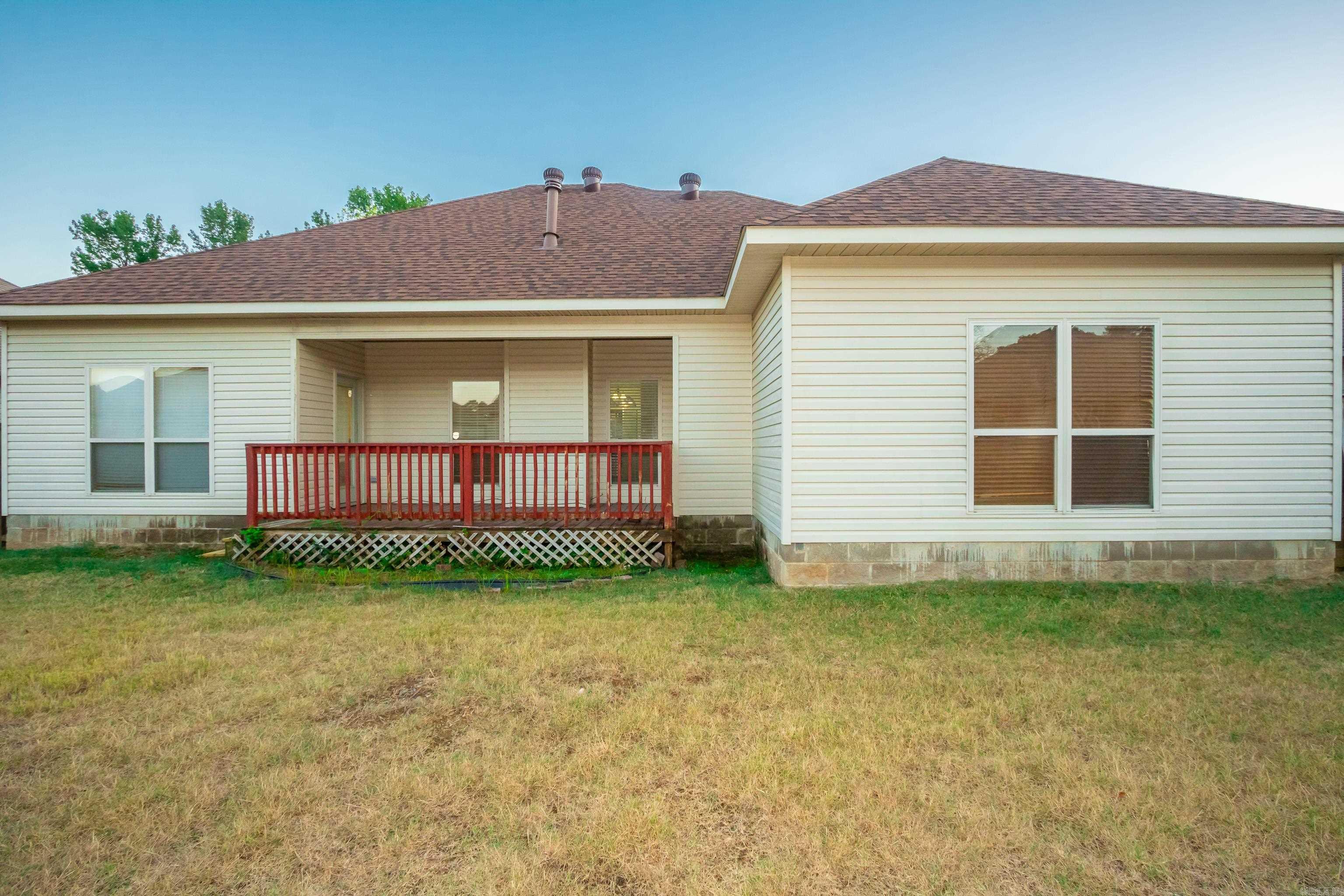 CHATEAUS ON STAGECOACH - Residential