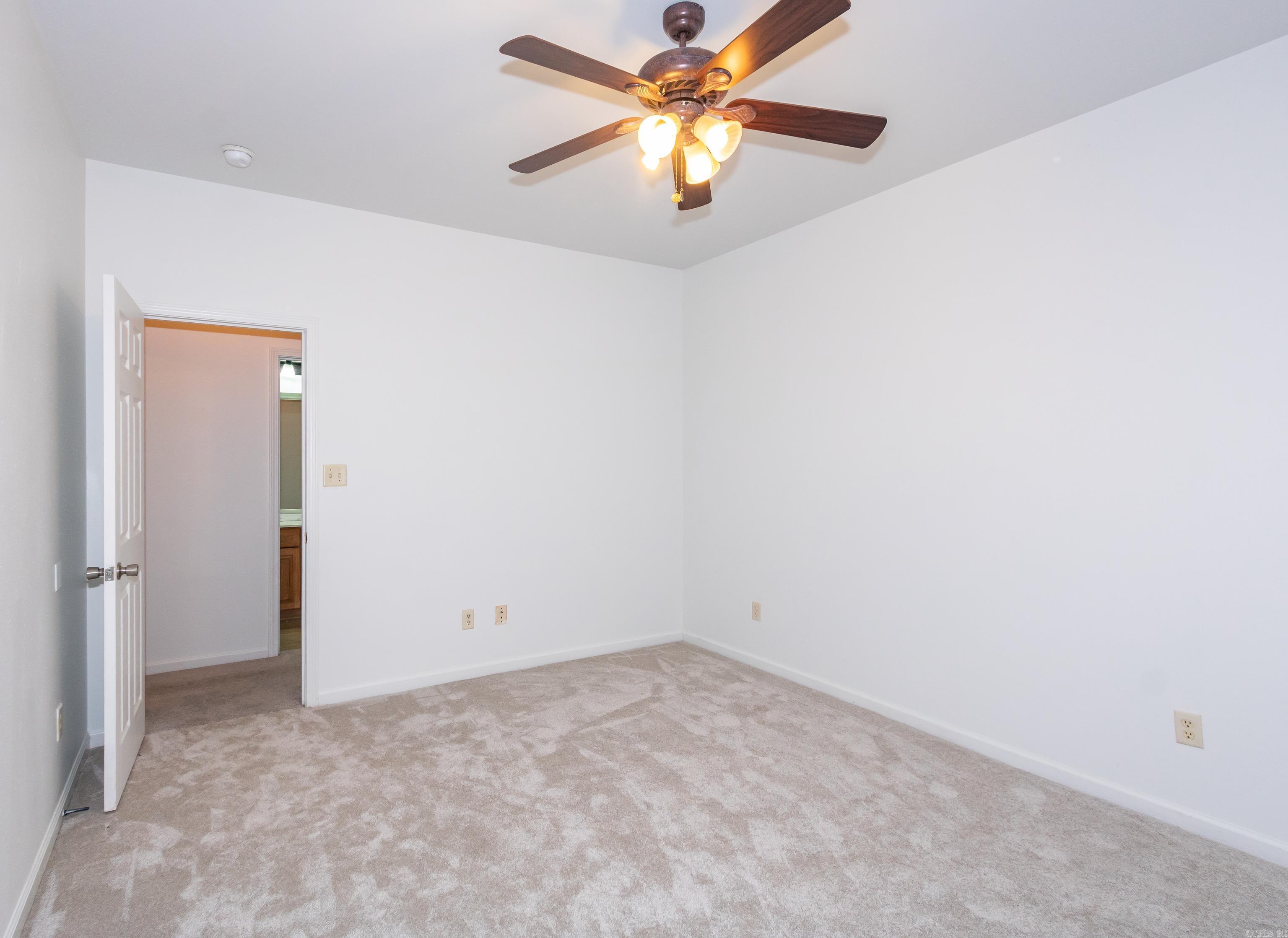 CHATEAUS ON STAGECOACH - Residential