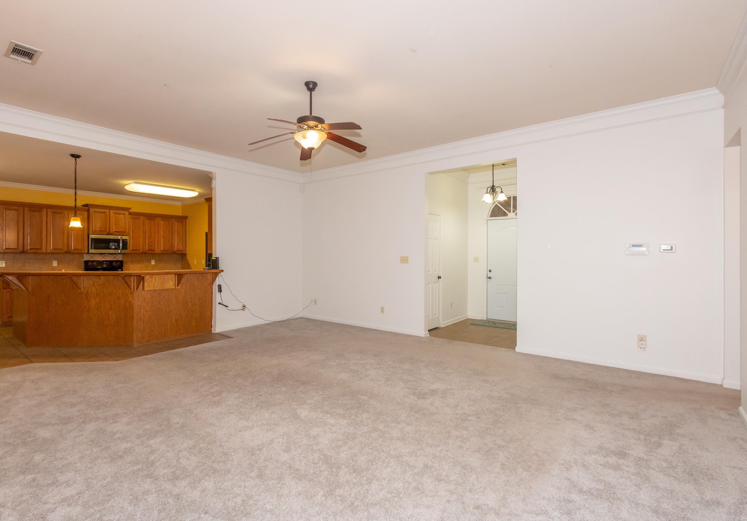 CHATEAUS ON STAGECOACH - Residential