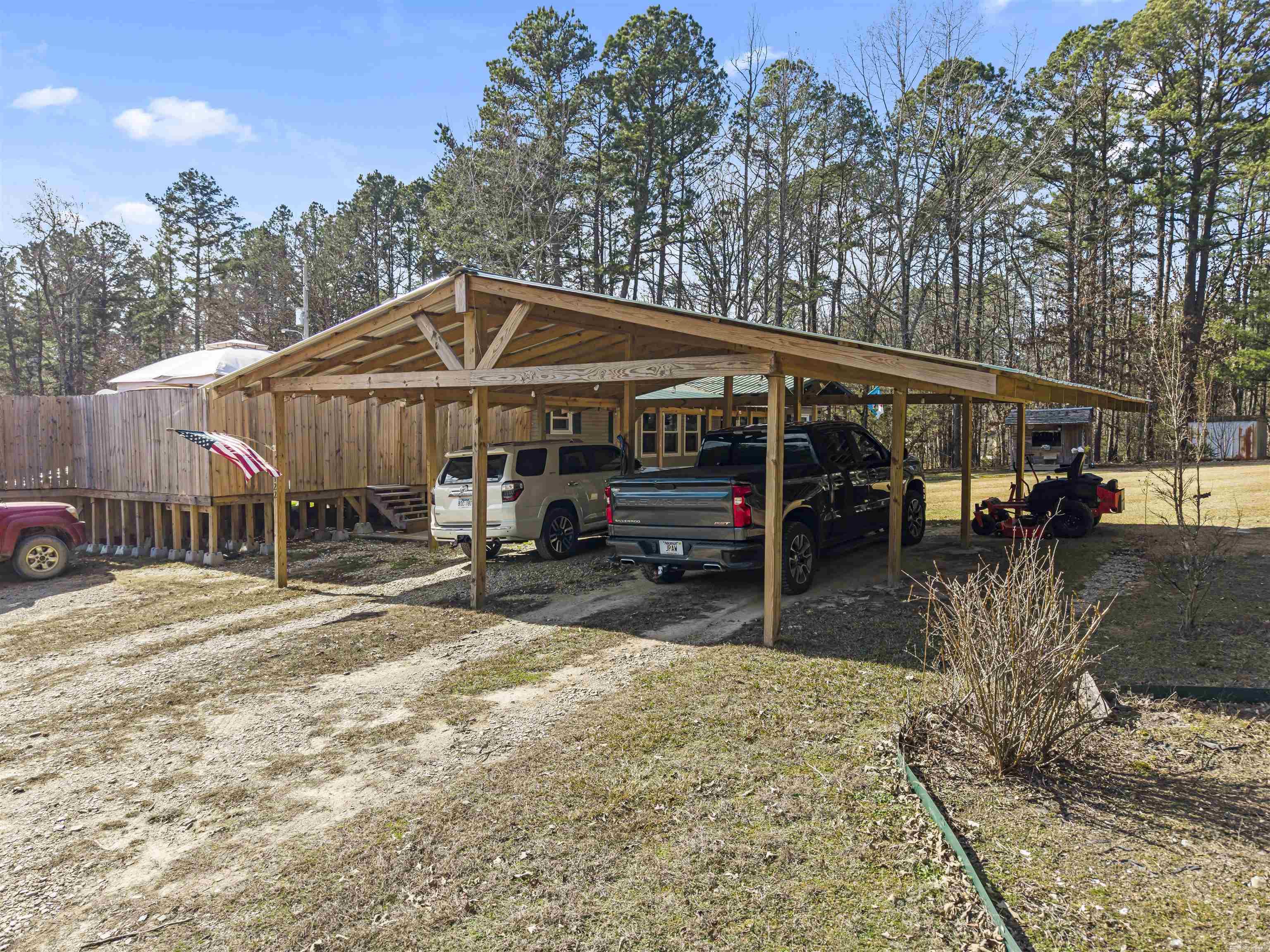 Metes & Bounds - Residential