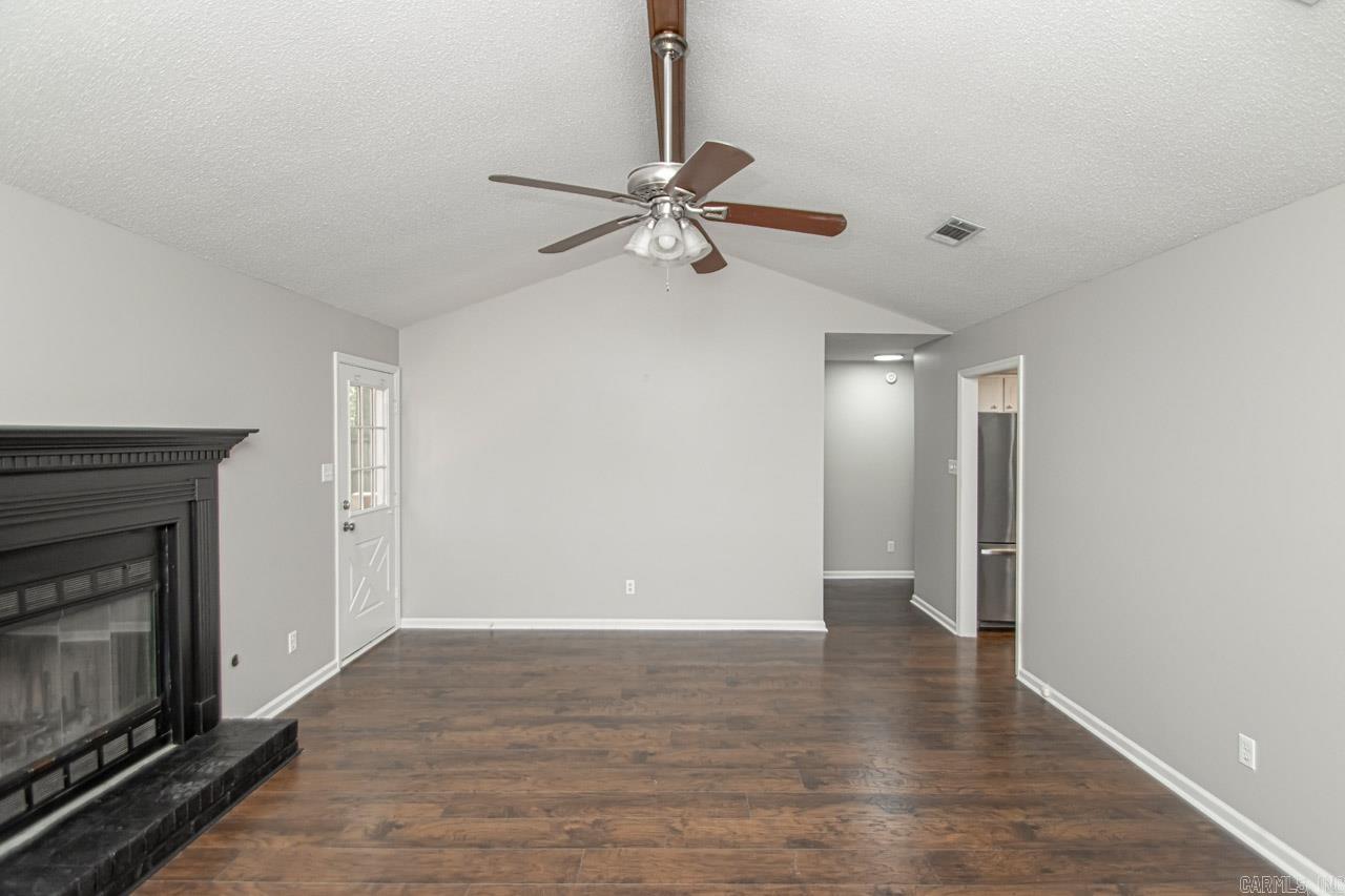 CEDAR RIDGE - Residential