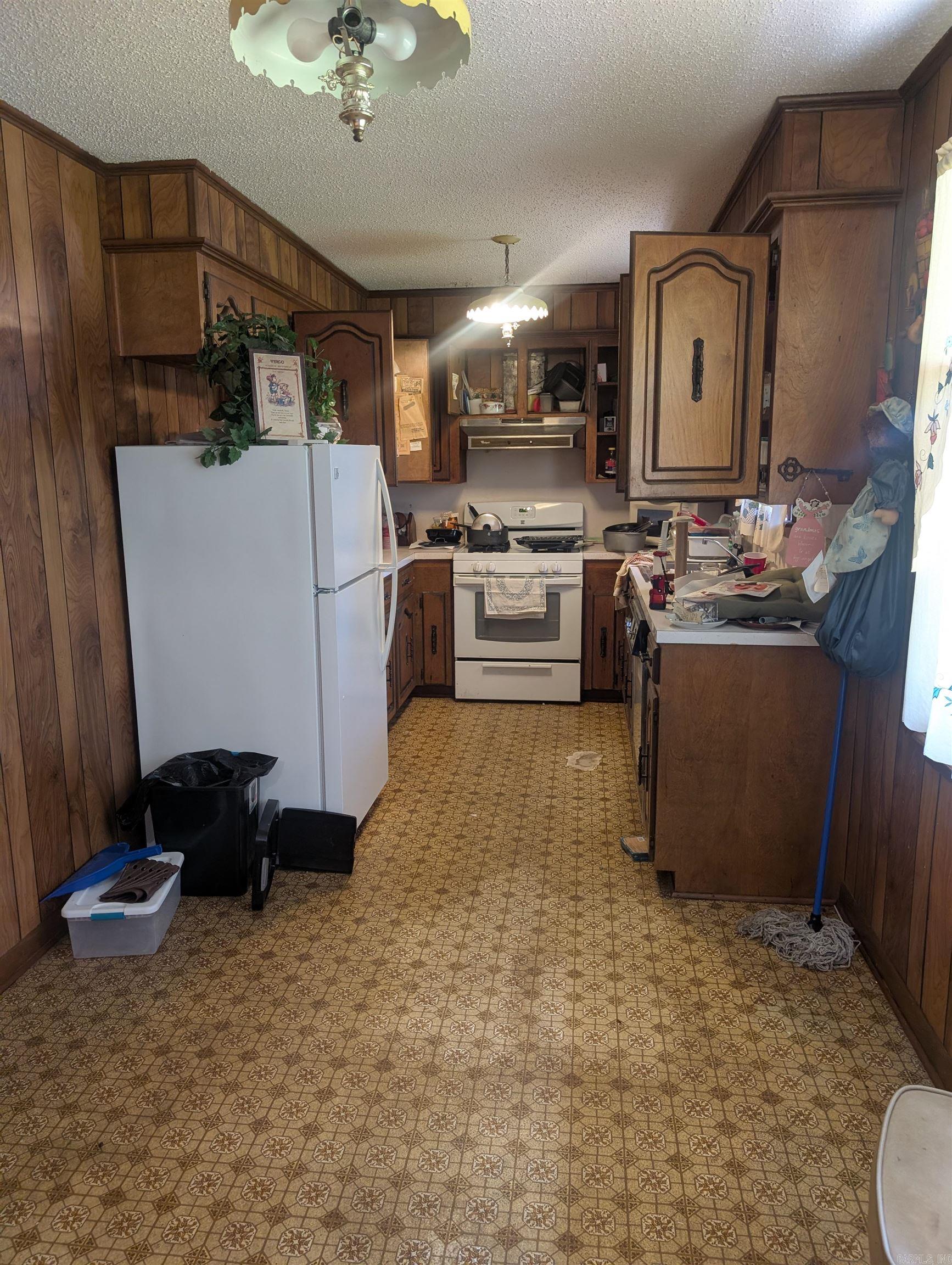 CAMDEN CITY METES & BOUNDS - Residential