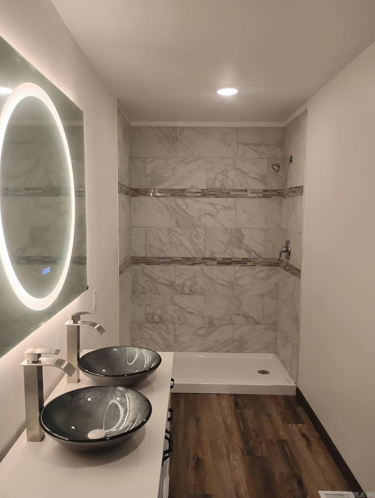 UNPLATTED ACREAGE - Residential