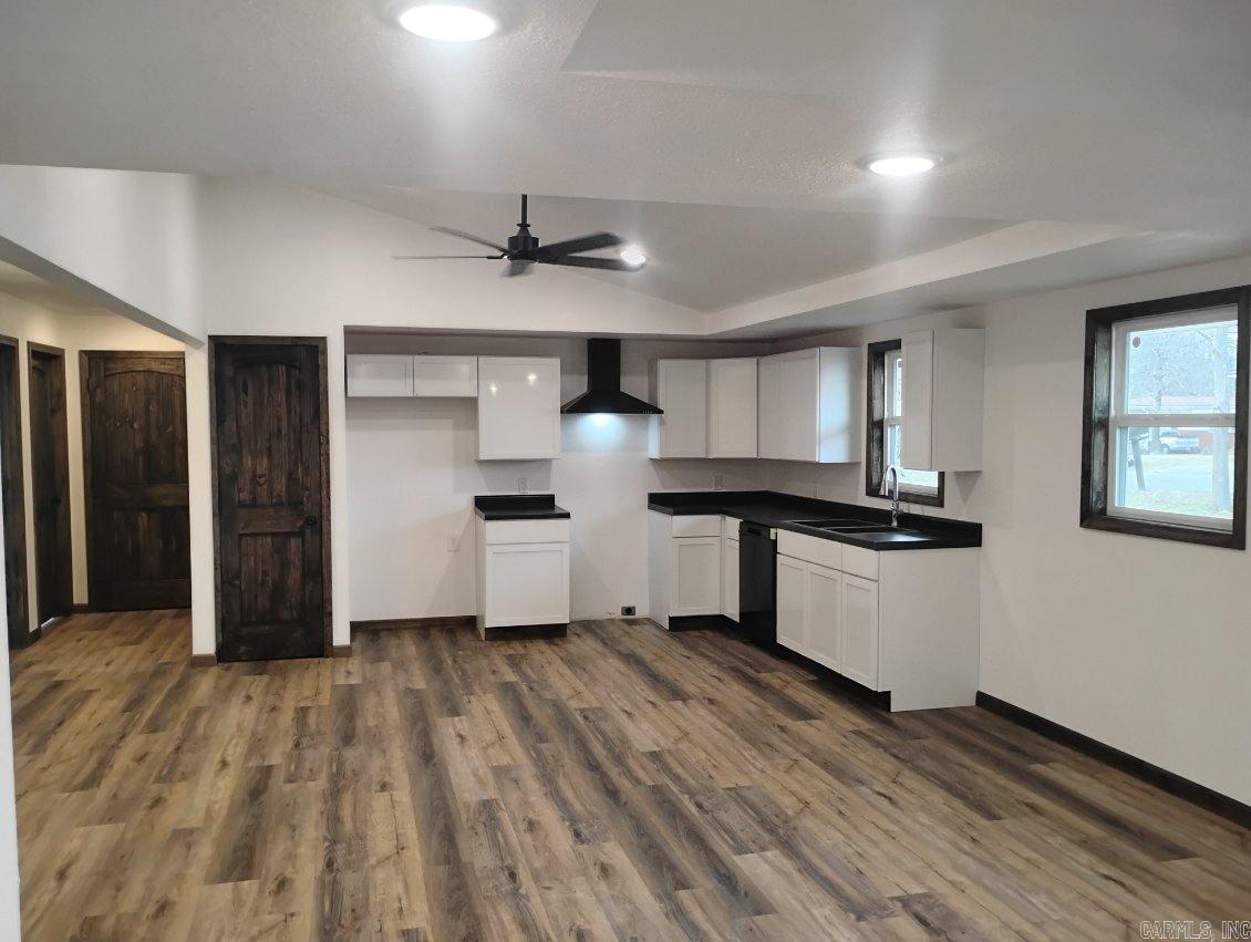 UNPLATTED ACREAGE - Residential