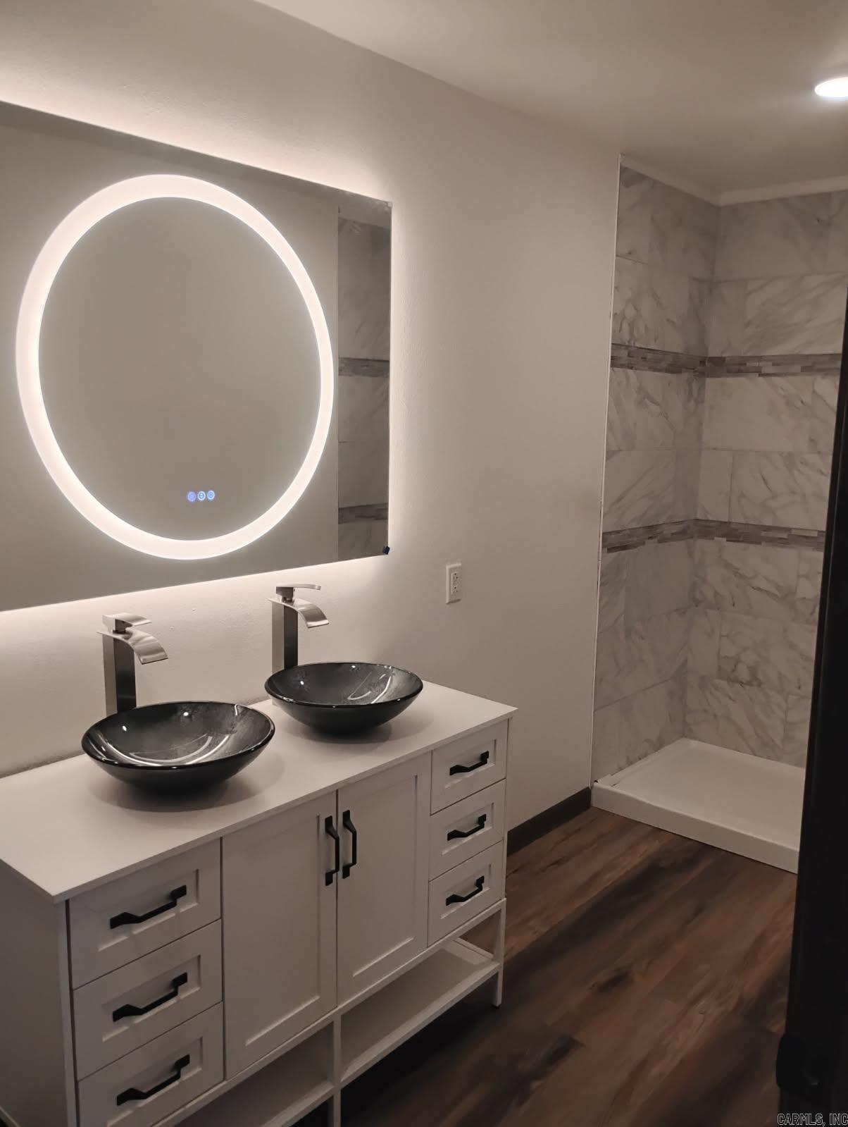 UNPLATTED ACREAGE - Residential