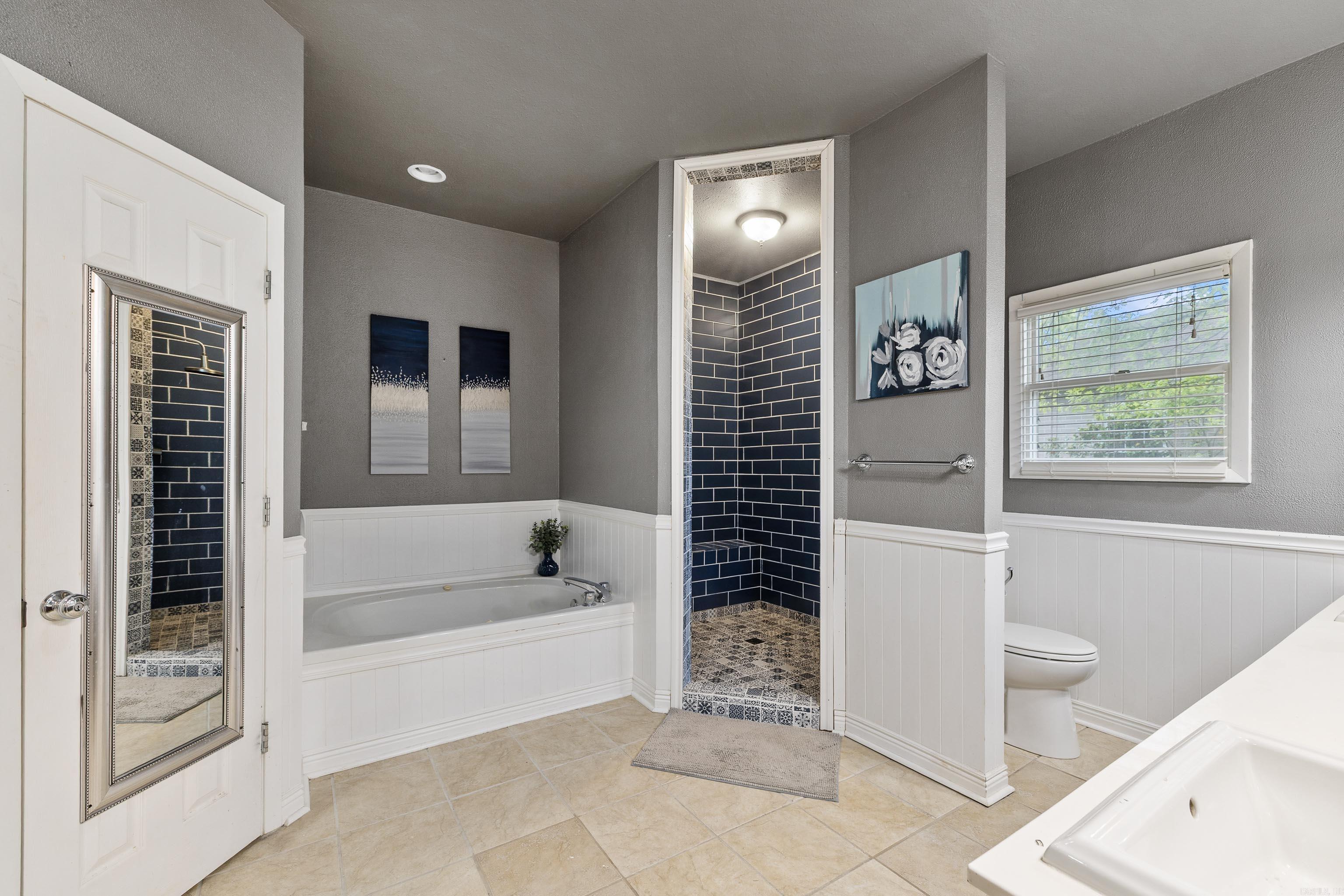 THORNTON FERRY ESTATES - Residential