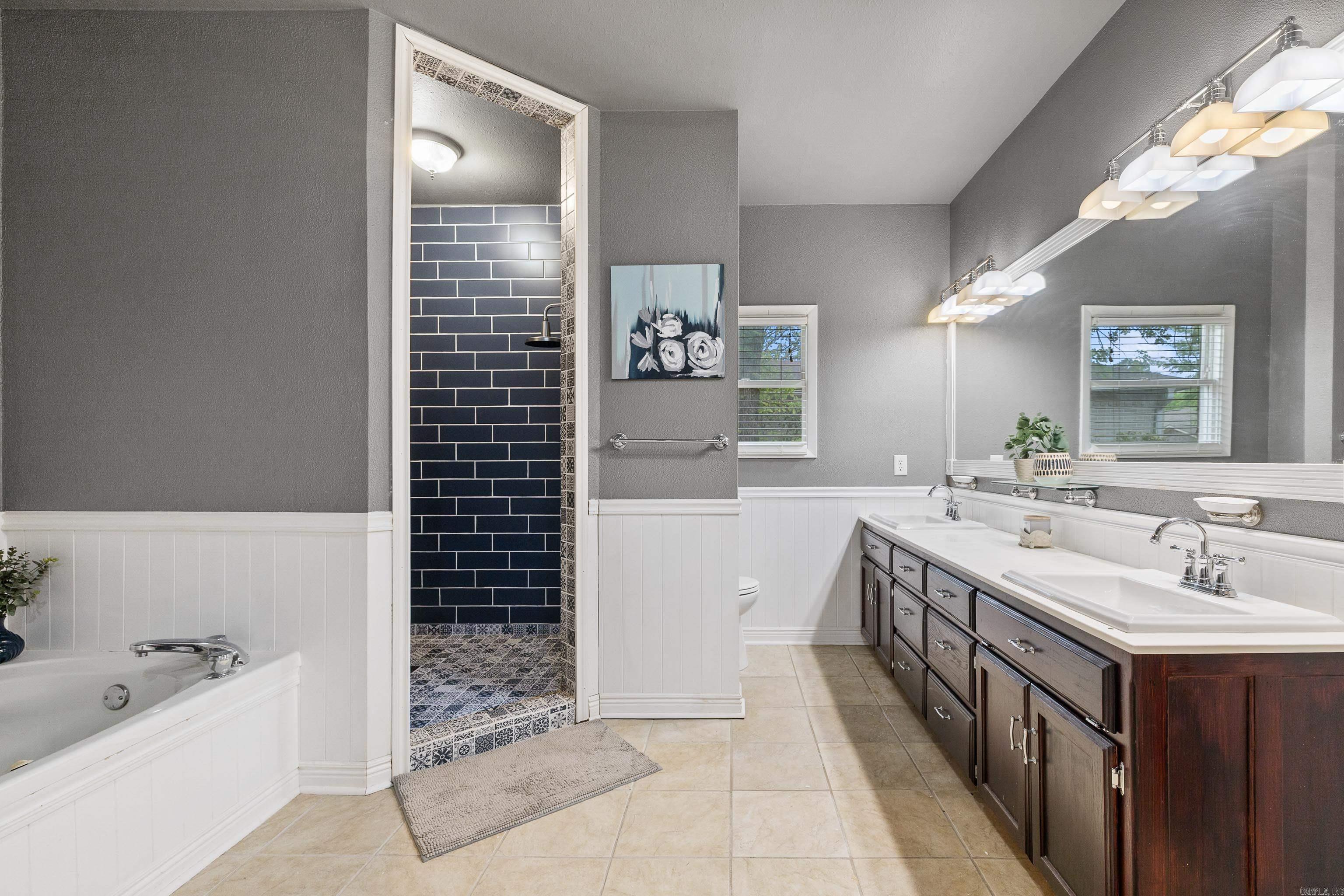 THORNTON FERRY ESTATES - Residential