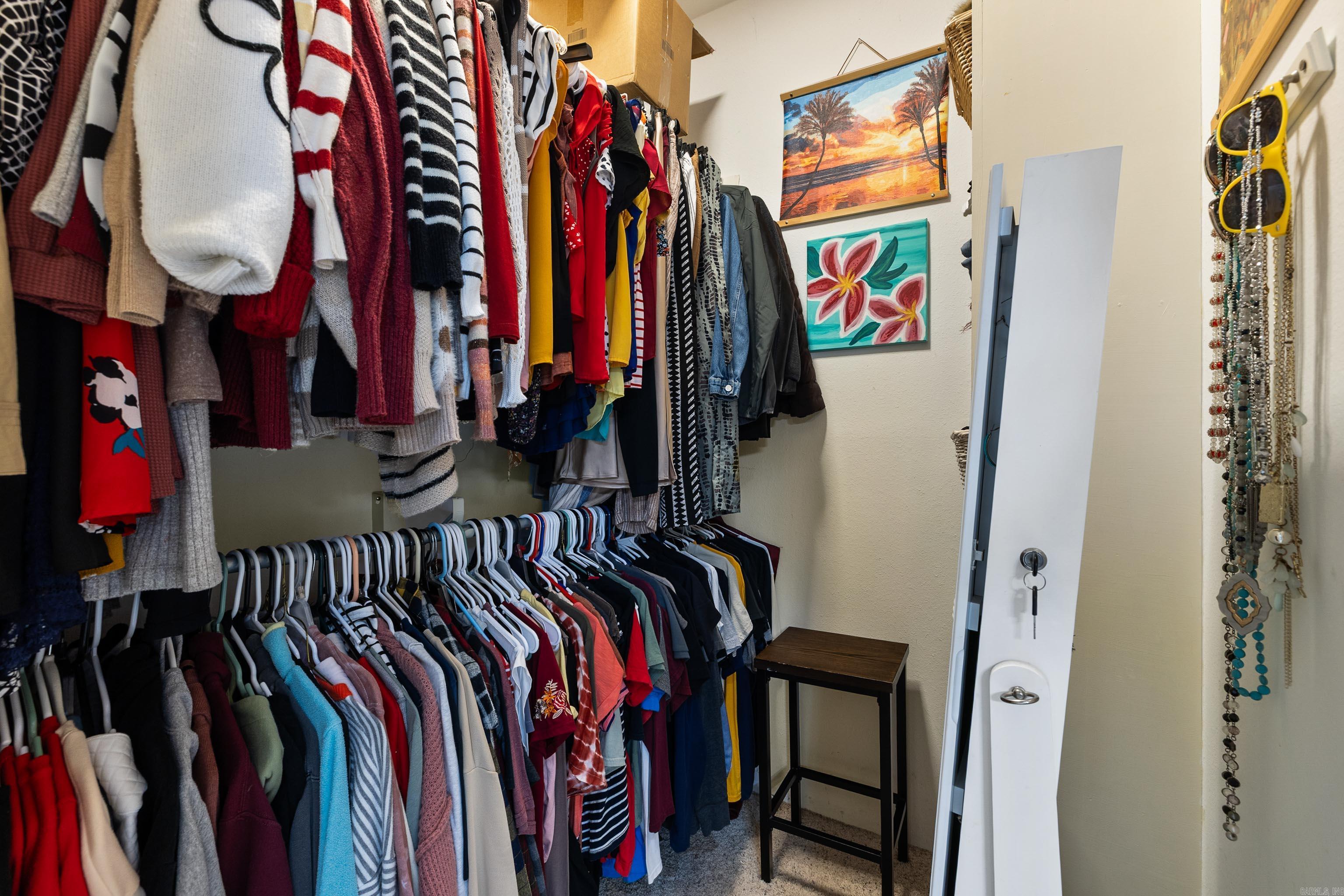 THORNTON FERRY ESTATES - Residential