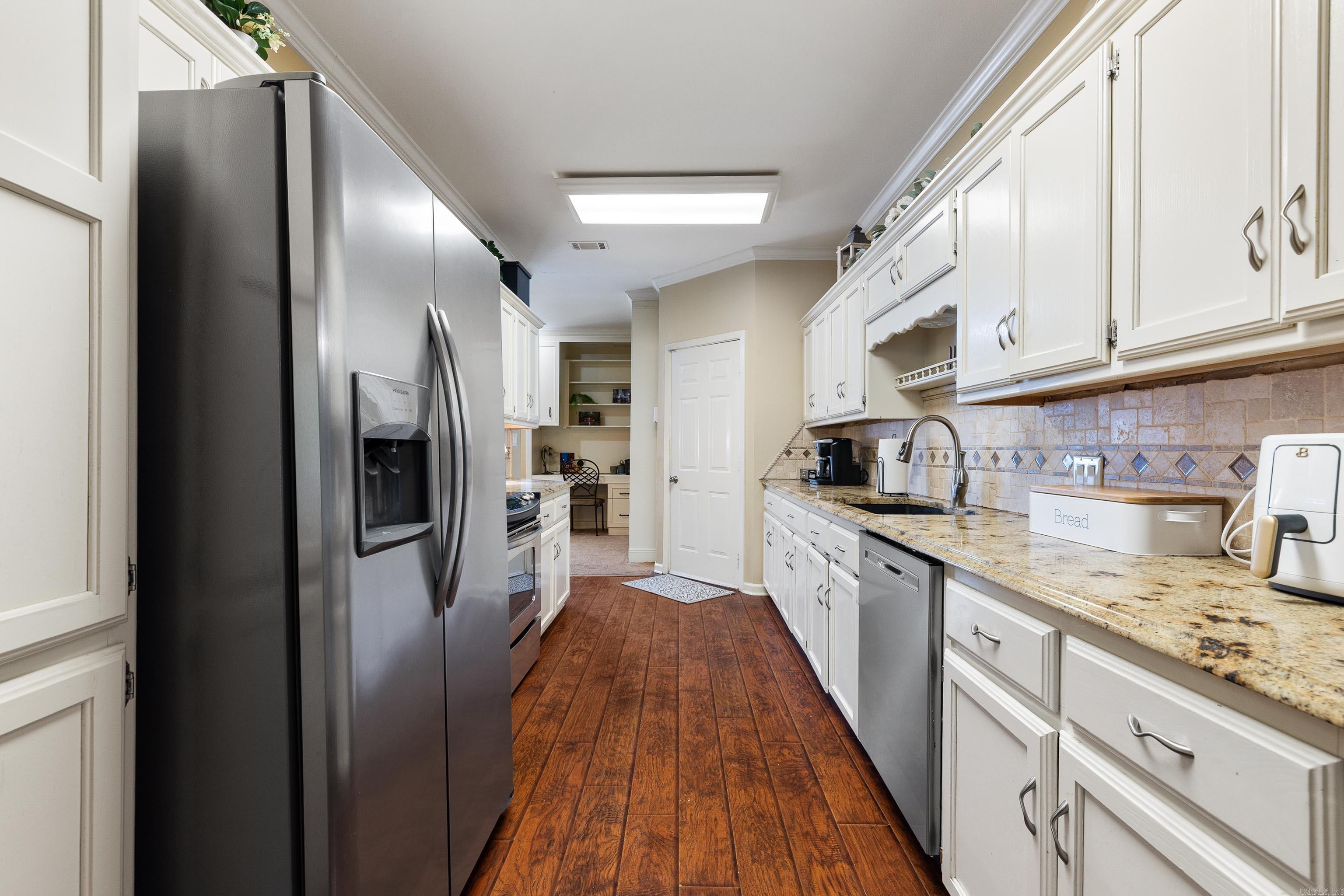 THORNTON FERRY ESTATES - Residential