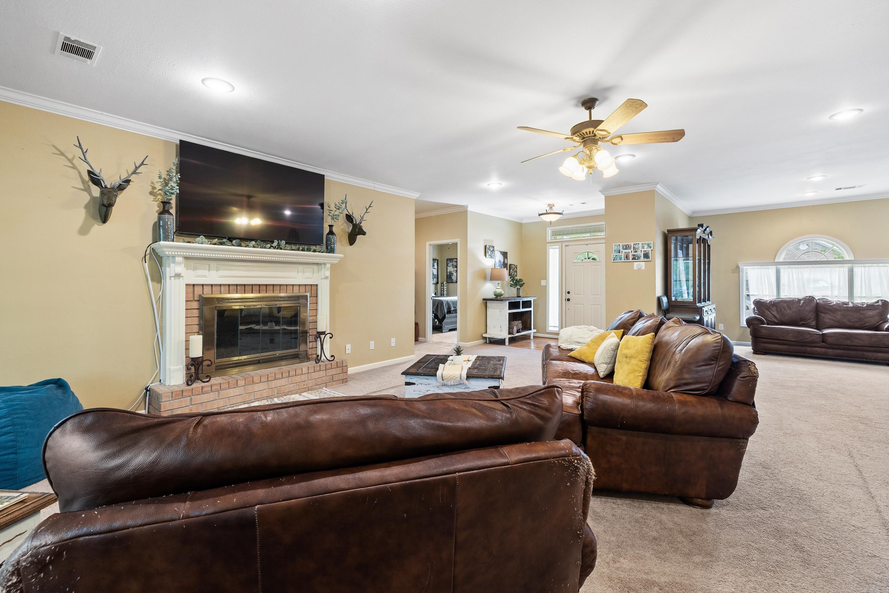 THORNTON FERRY ESTATES - Residential