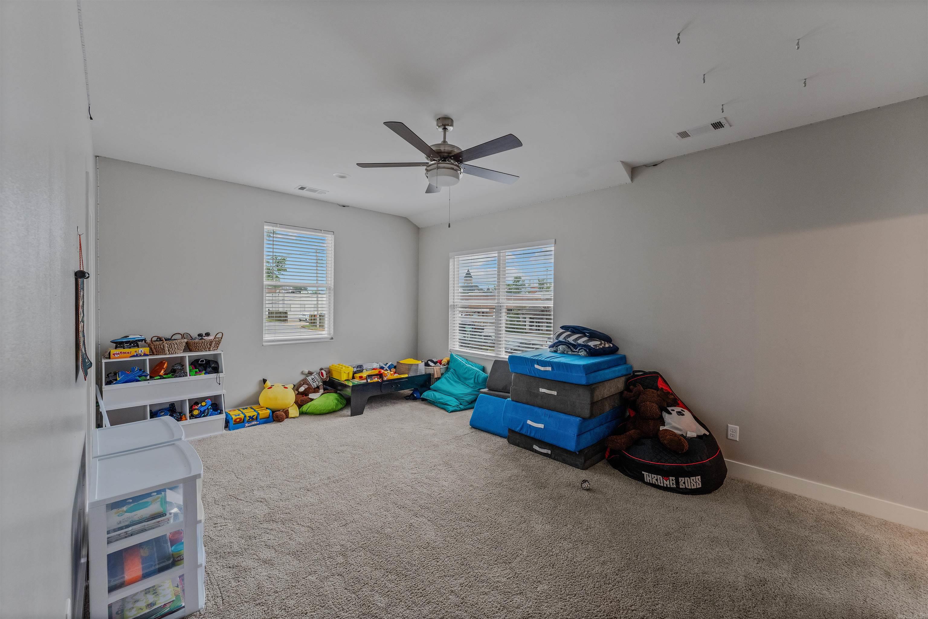 BRENTS - Residential