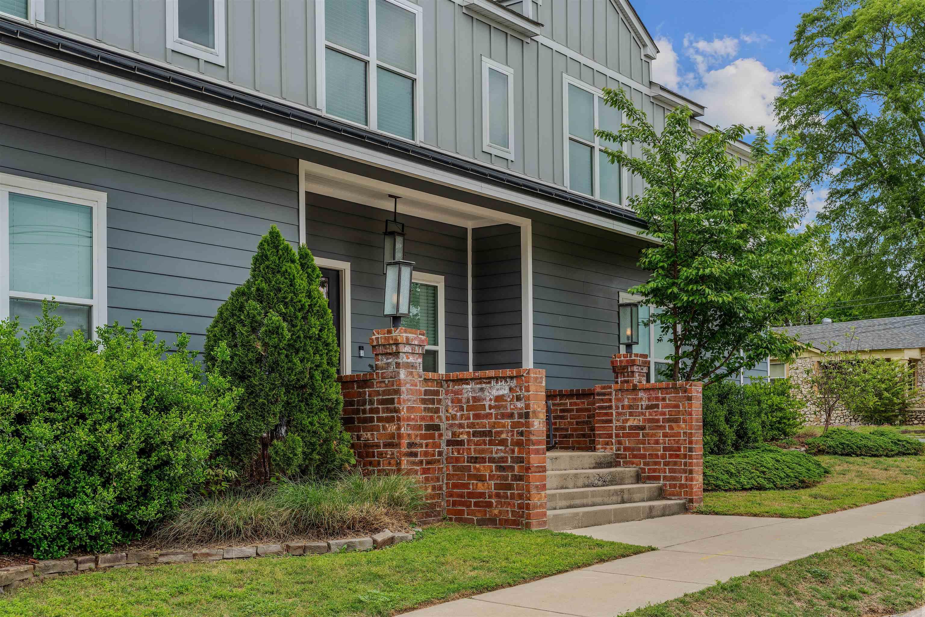 BRENTS - Residential