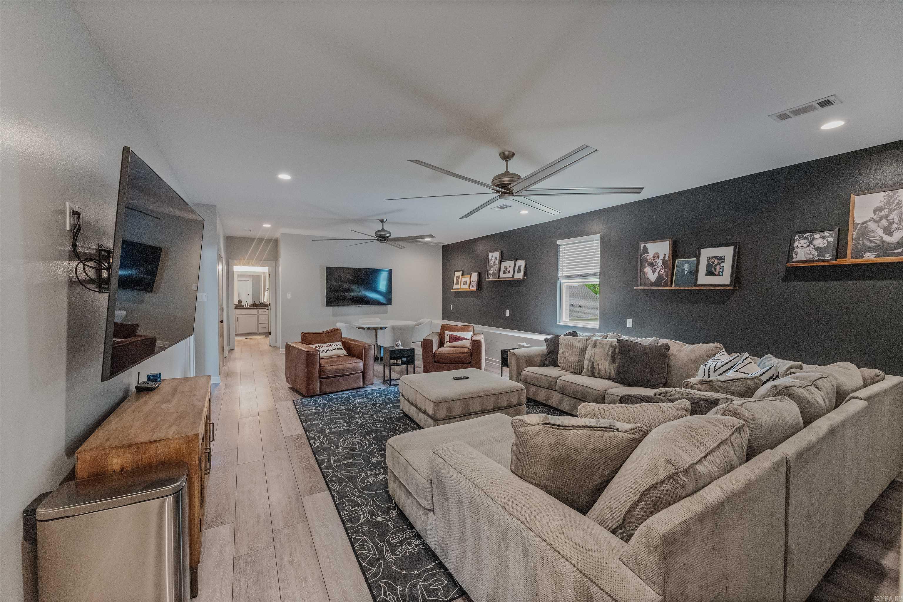 BRENTS - Residential