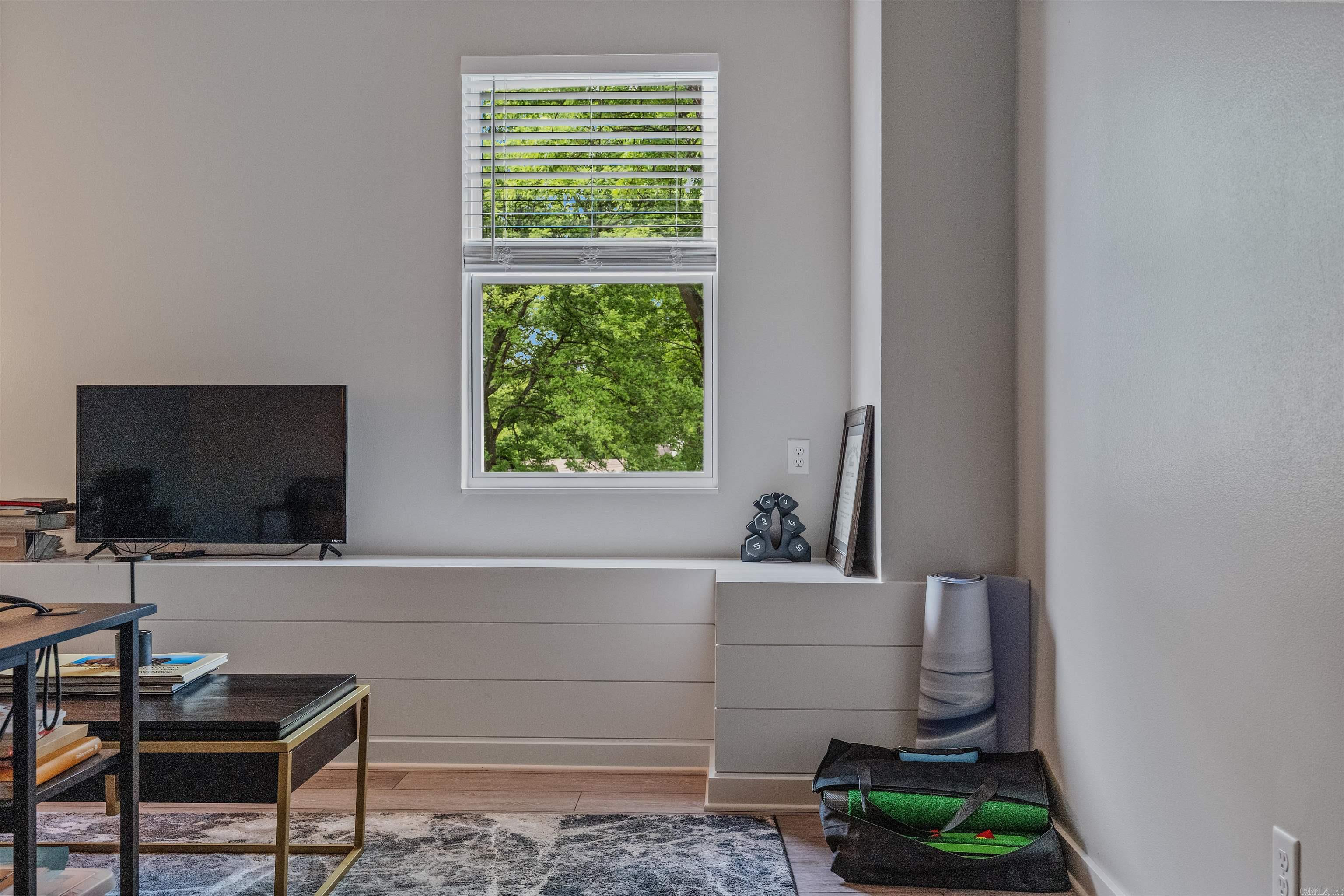 BRENTS - Residential