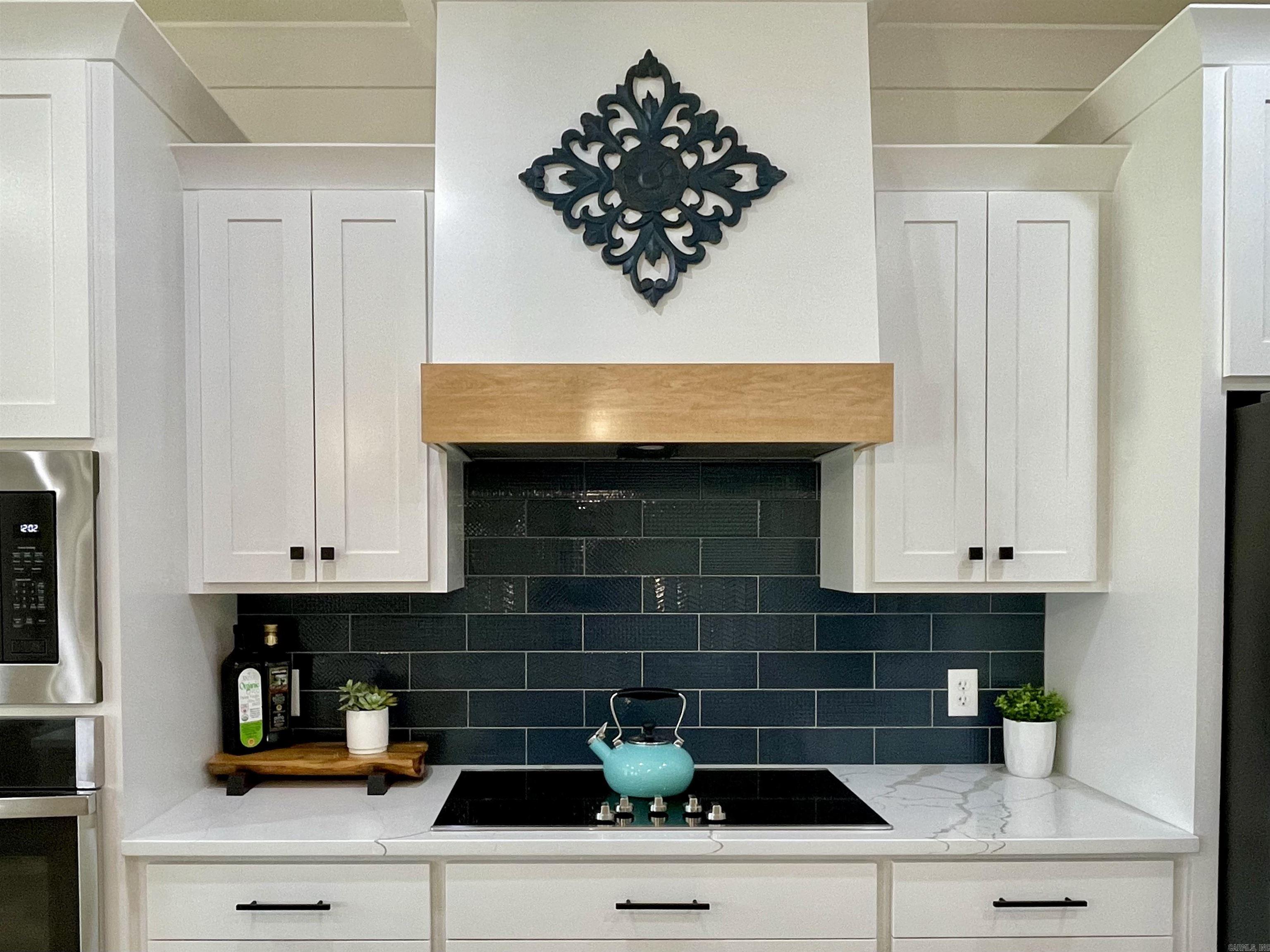 JACOB CREEK - Residential