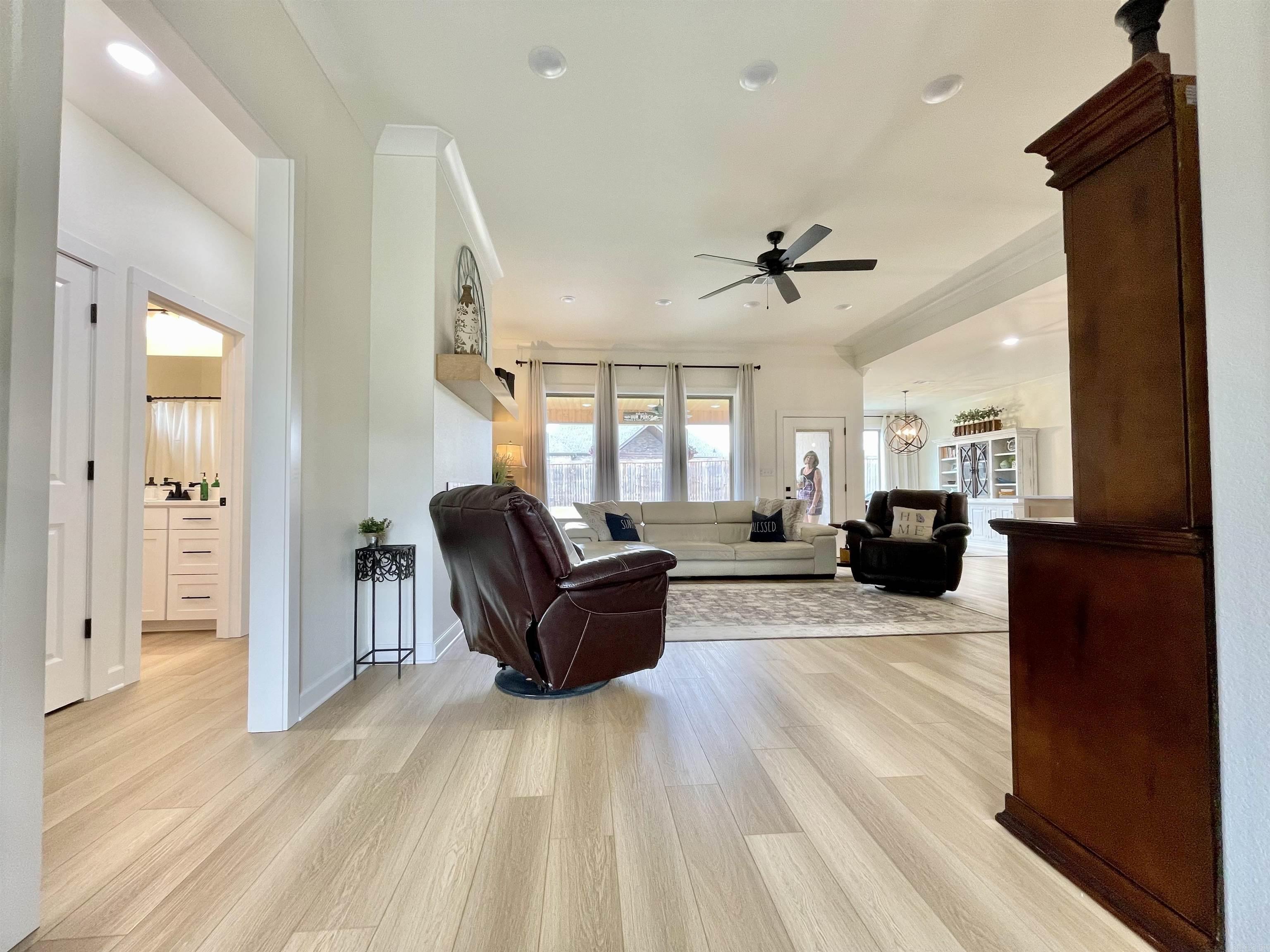 JACOB CREEK - Residential