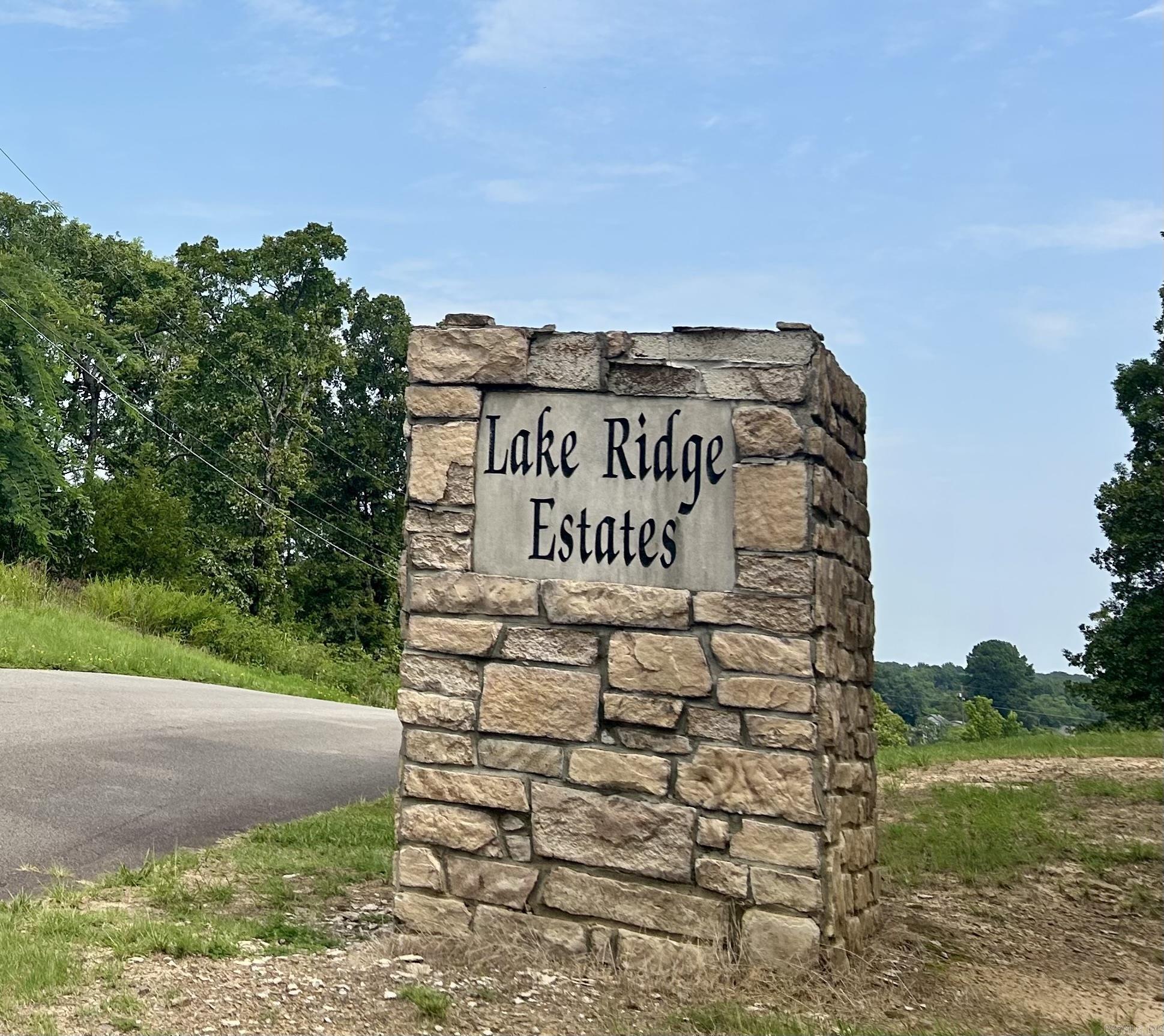 Lake Ridge Estates - Residential