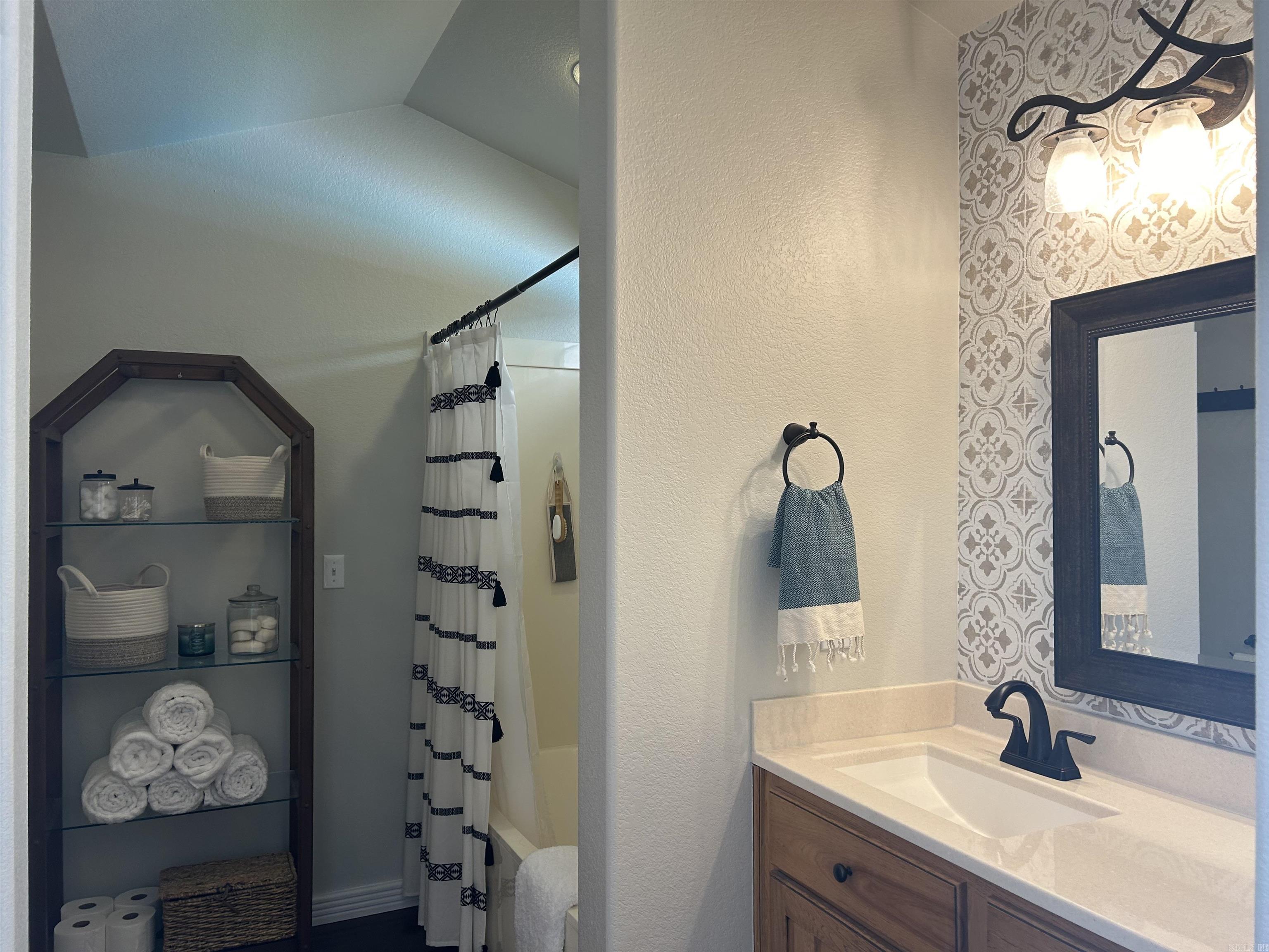 Lake Ridge Estates - Residential