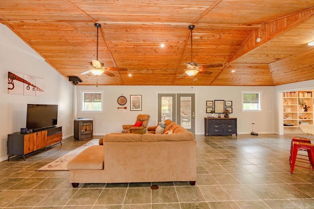 Lake Ridge Estates - Residential