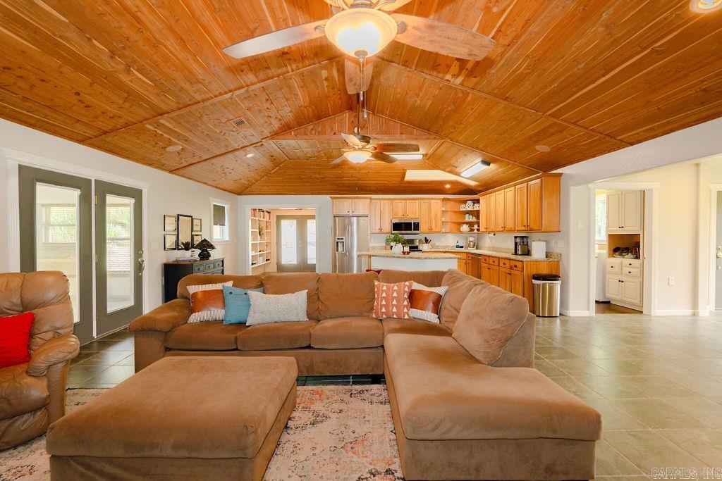 Lake Ridge Estates - Residential